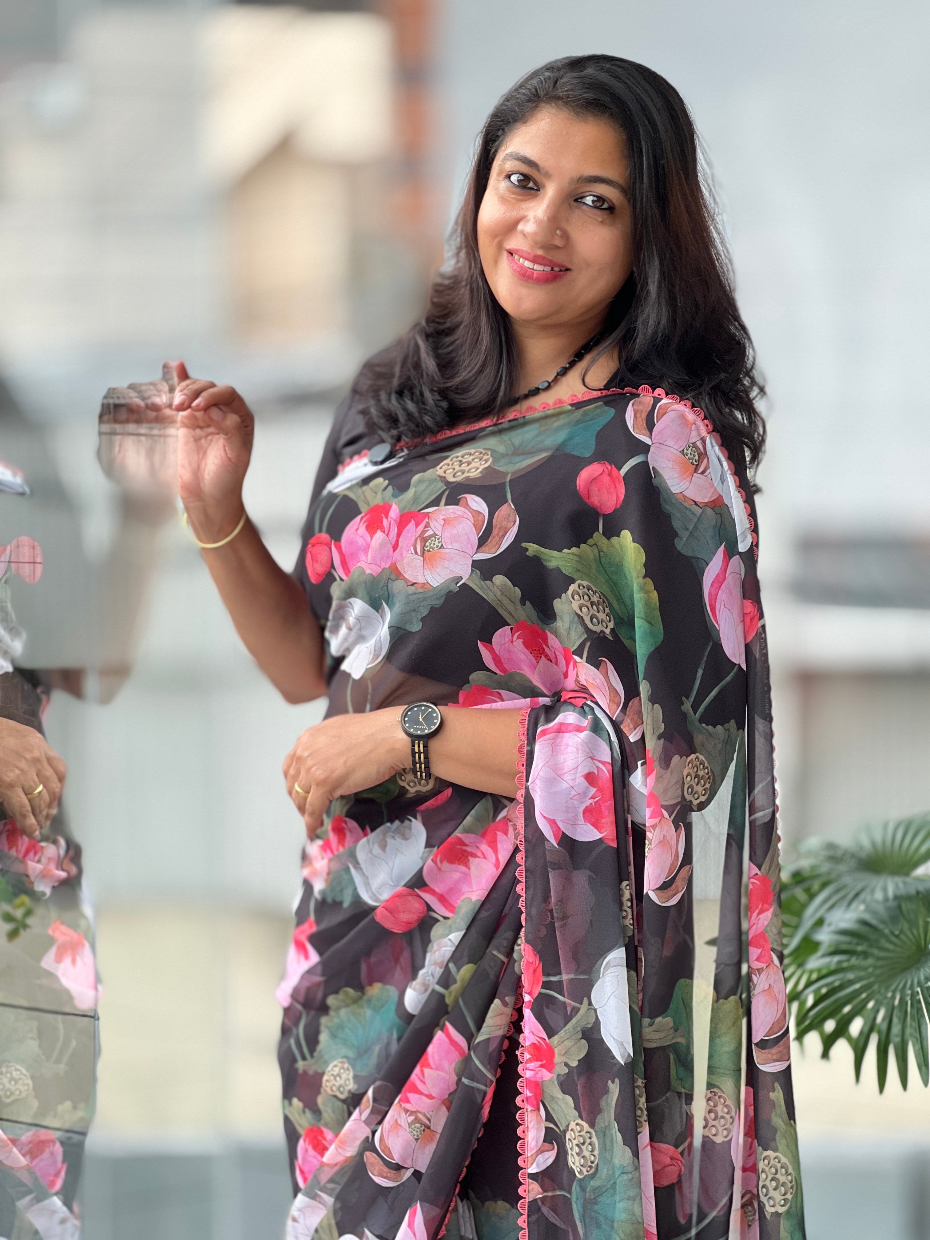 Floral Printed Pattern Georgette Saree | HT152