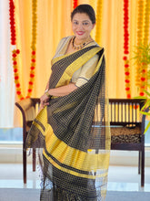 Zari Check Weaving Patterned Handloom Kerala Cotton Saree | KL406