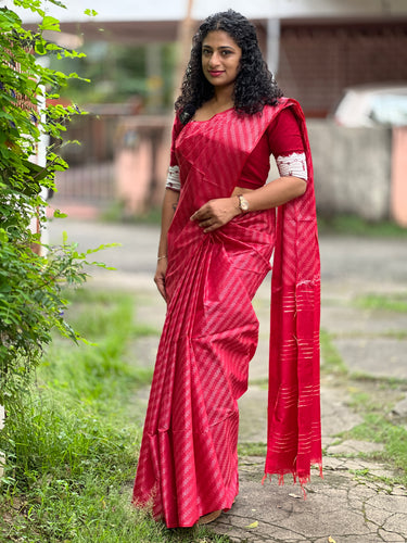 Kantha Weaving Pattern Bhagalpuri Linen Saree |  DLS199