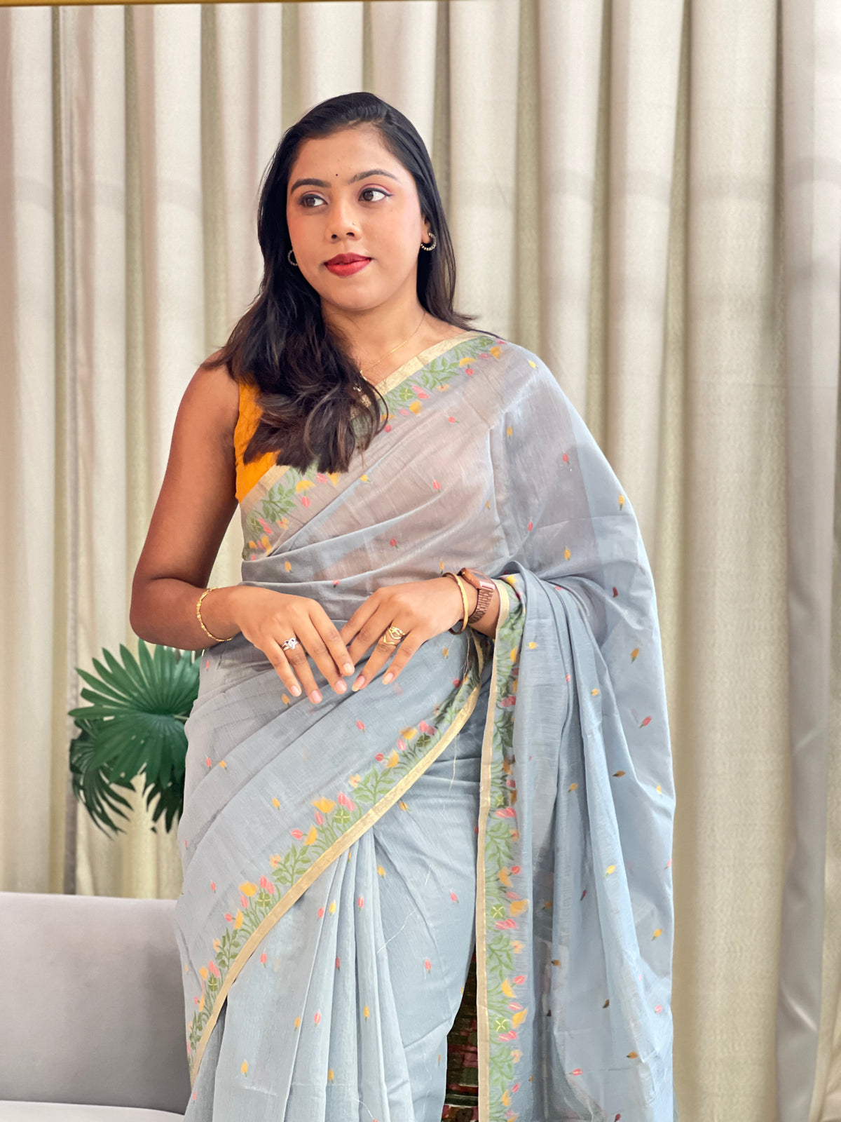 Jamdani Weaved Lotus Detailed Bagalpuri Linen Saree | SSN208