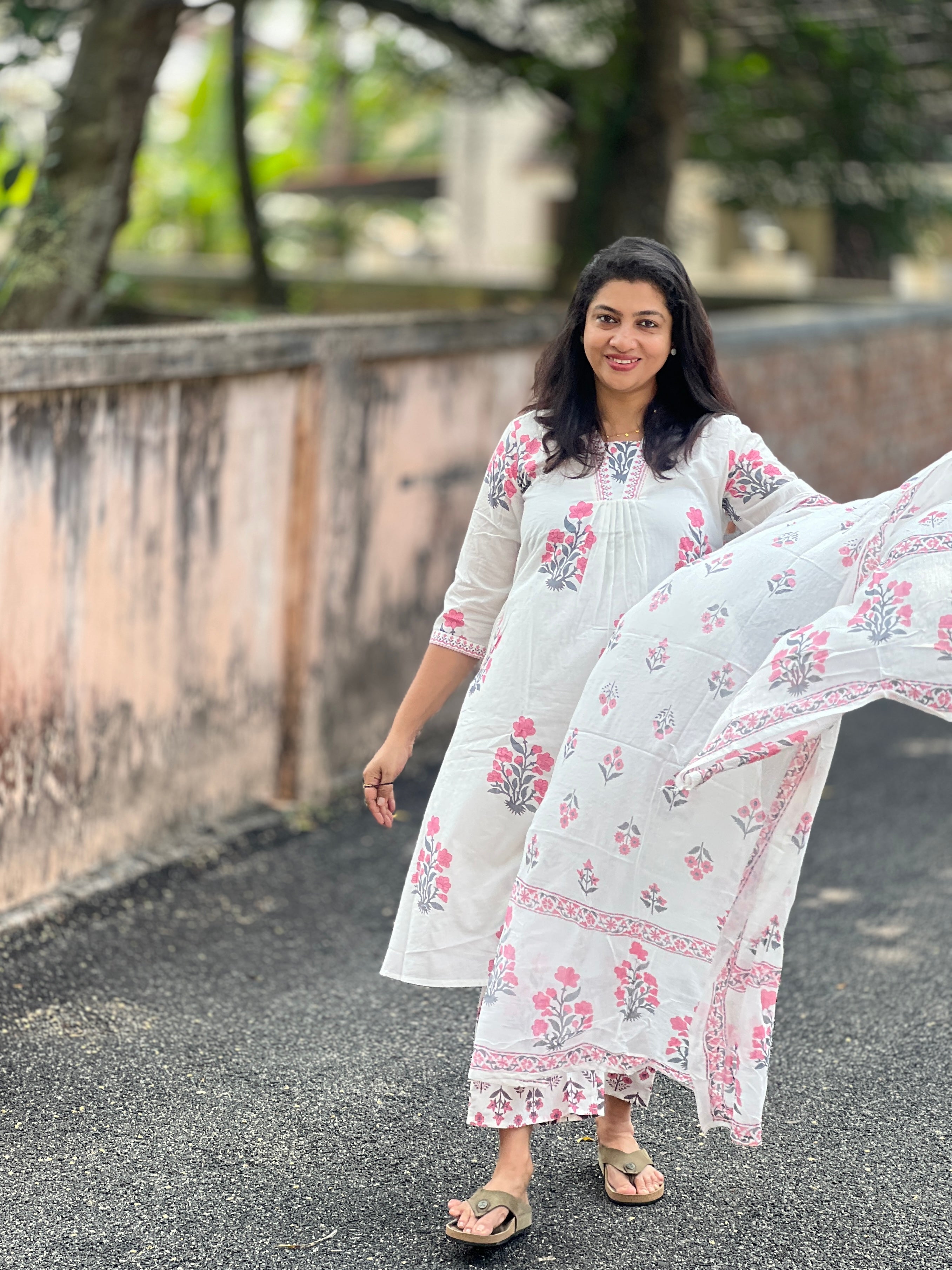 Floral Digital Printed Soft Cotton Kurta Set | PGI310