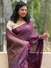 Stripe Weaving Pattern Semi Silk Saree | ONA106