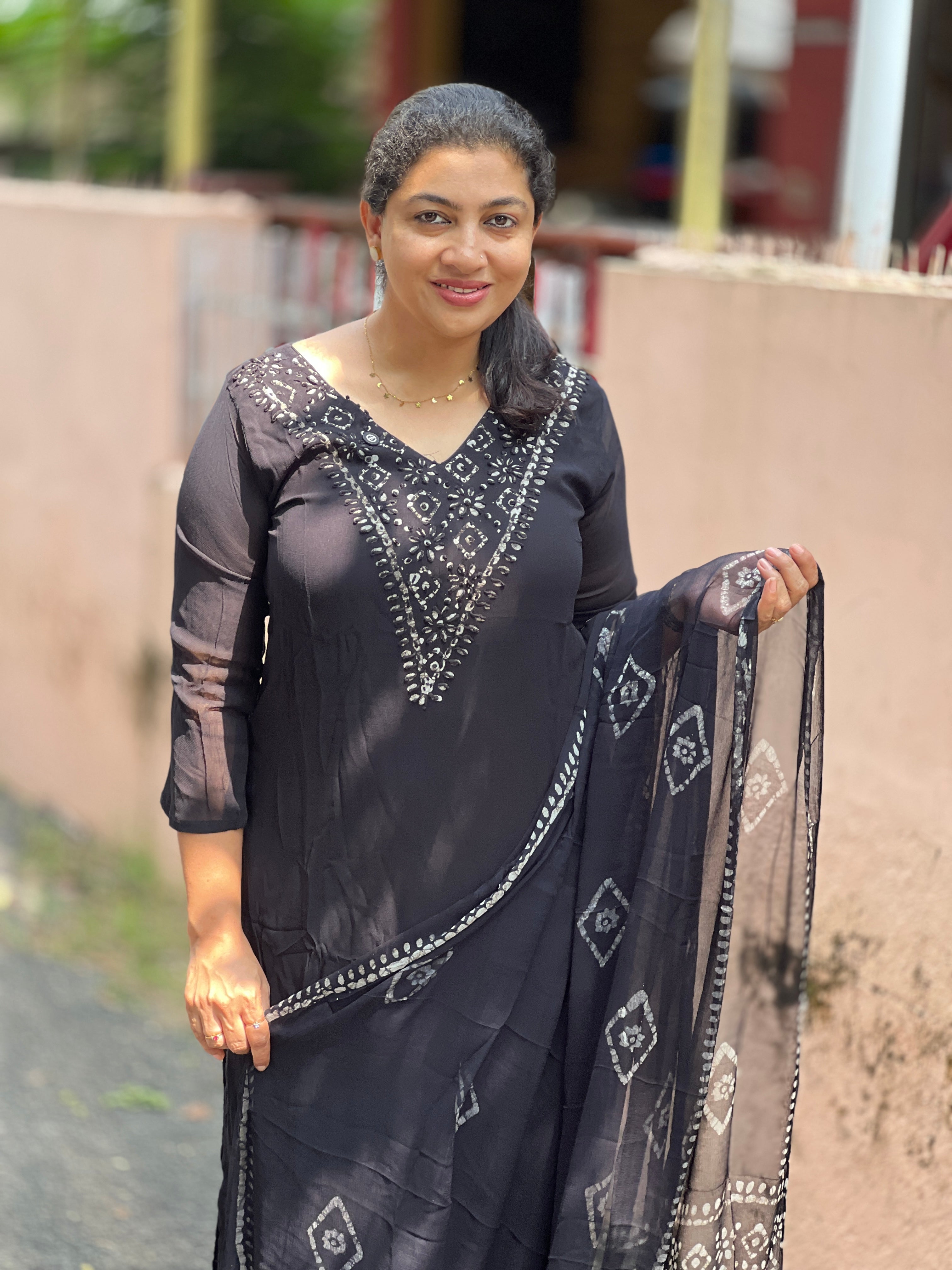 Hand Batik Printed Georgette Kurta Set | SLM143