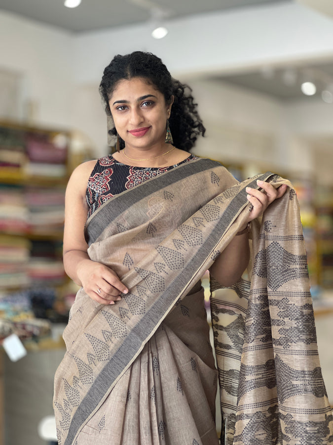 Linen Finish Saree With Jamdani Weaving Style | BLD878