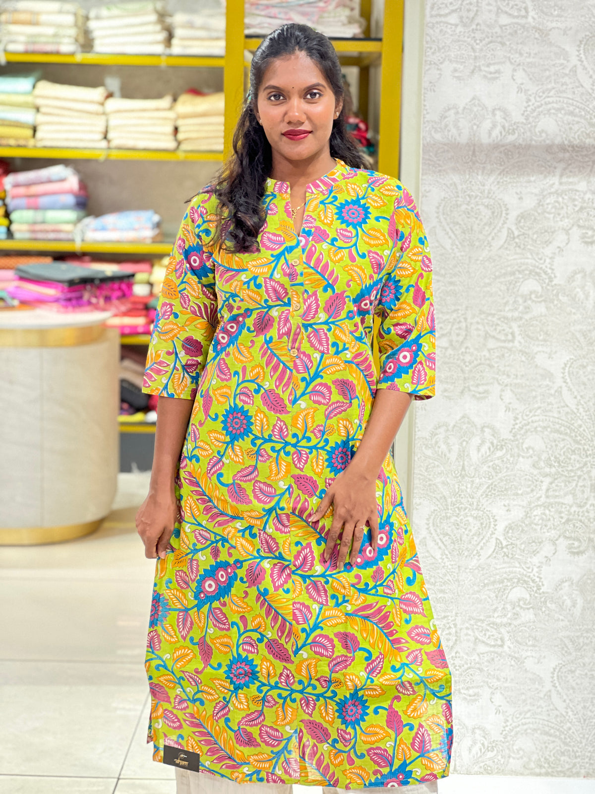 Floral Printed Pattern Cotton Kurta | RMLA379