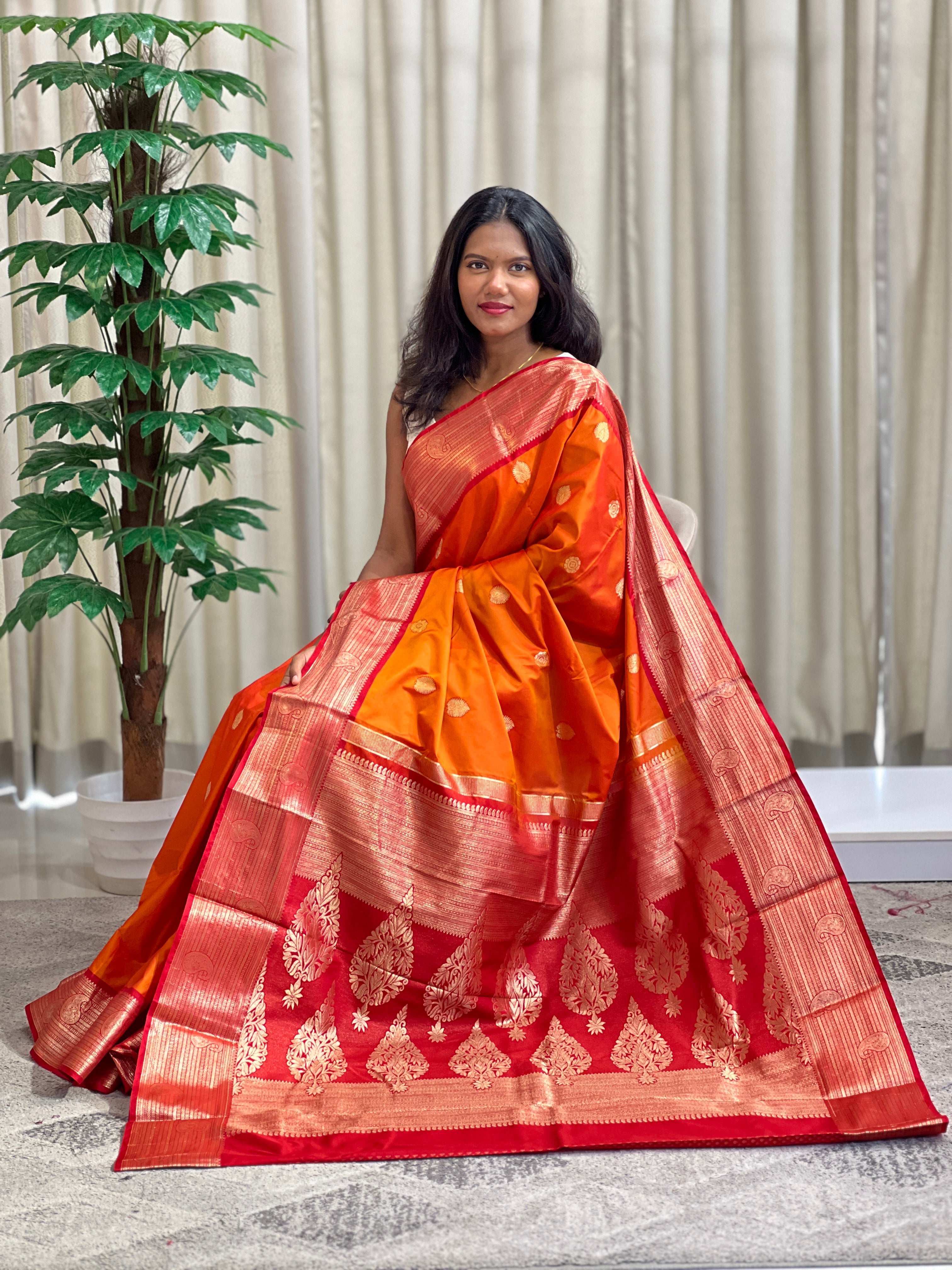 Floral Buta Woven Soft Silk Saree | RVS159
