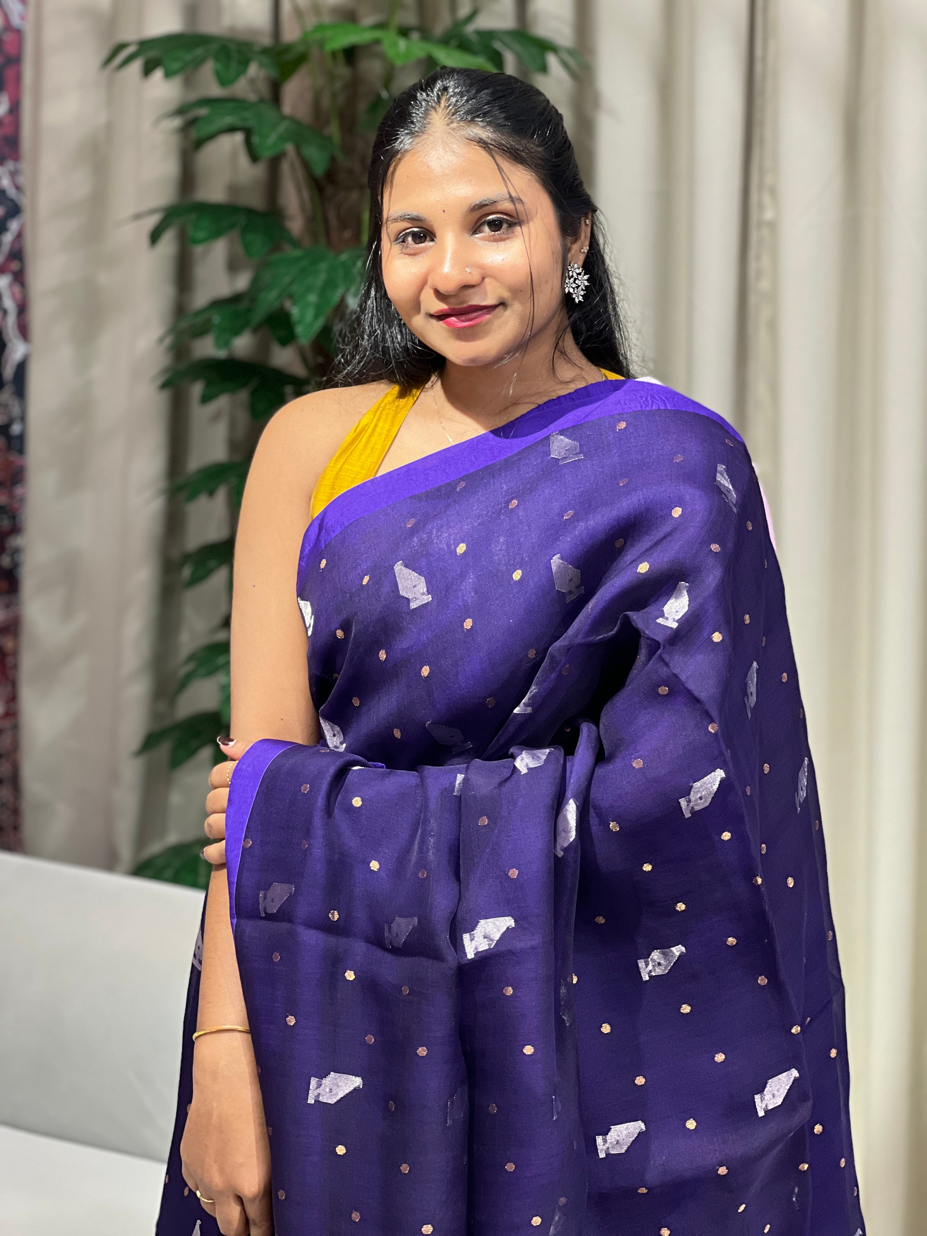 Butta Woven Organza - Matka Jute Saree | RGD741