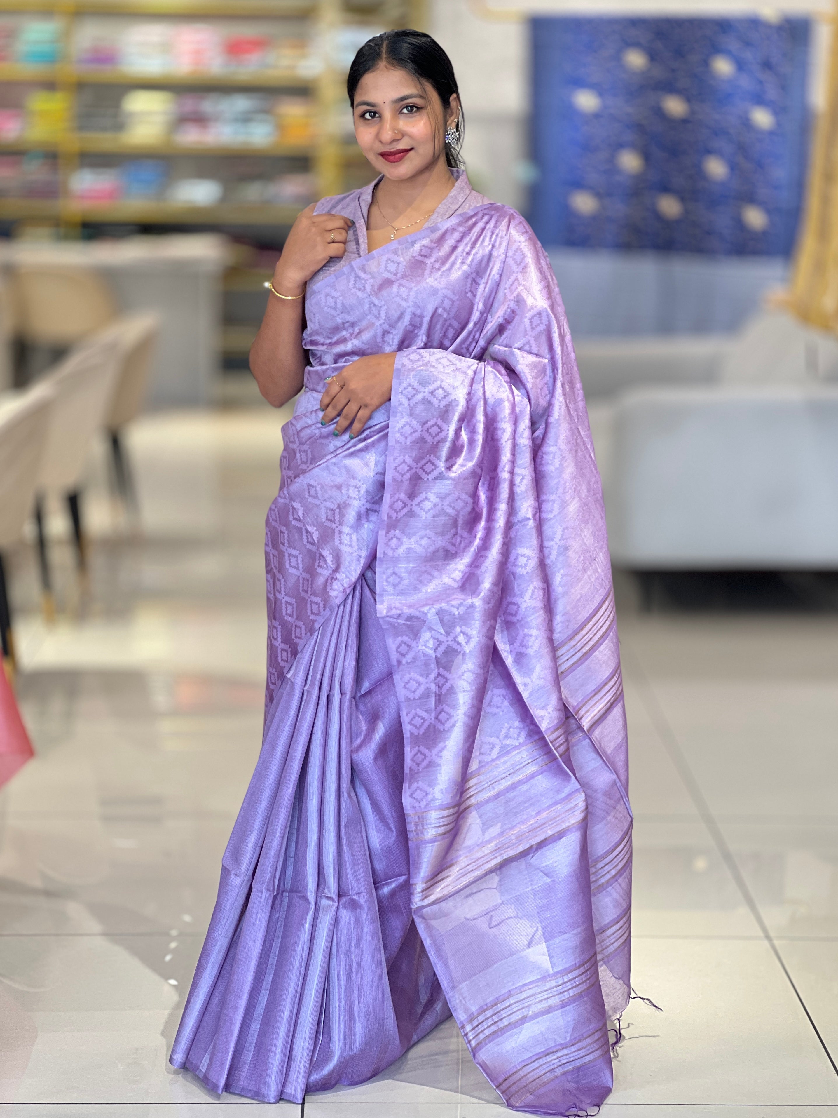 Self Weaving Geometric Patterned Tussar Saree | PNS203