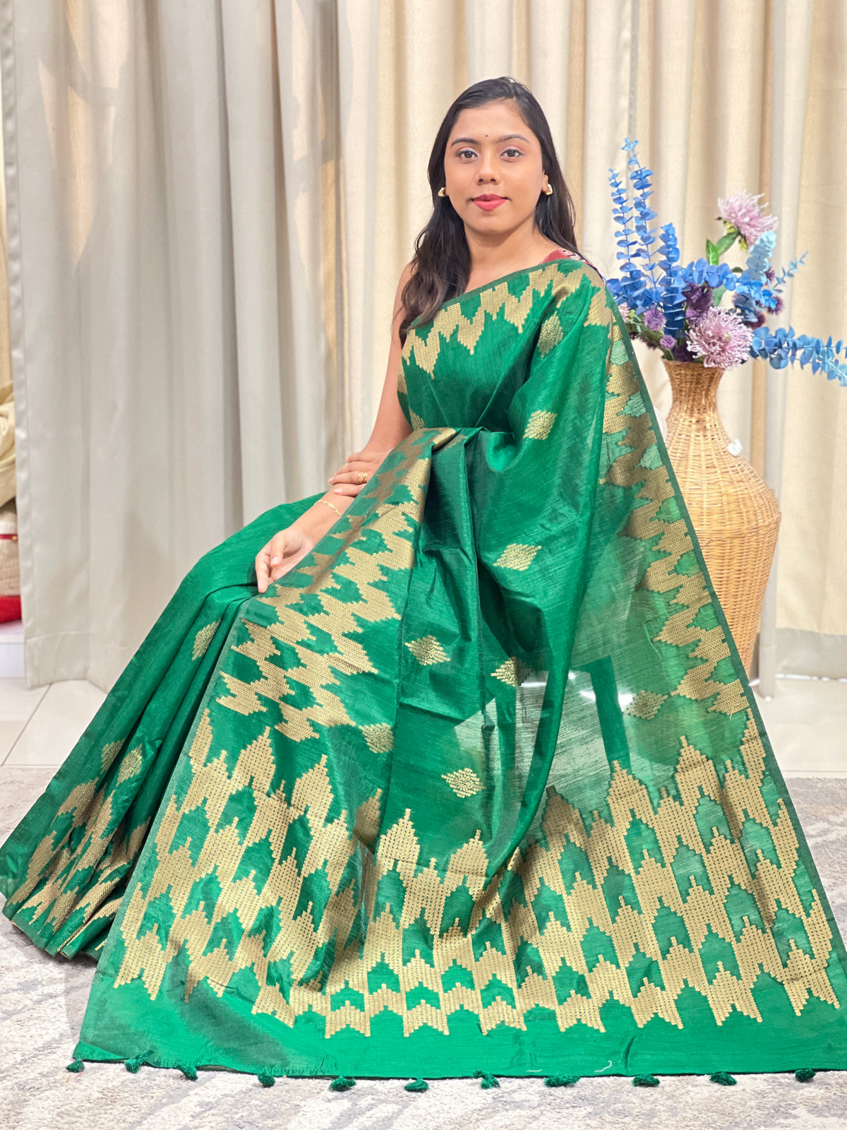 Geometric Wove Pattern Semi Tussar Saree | YNG1616