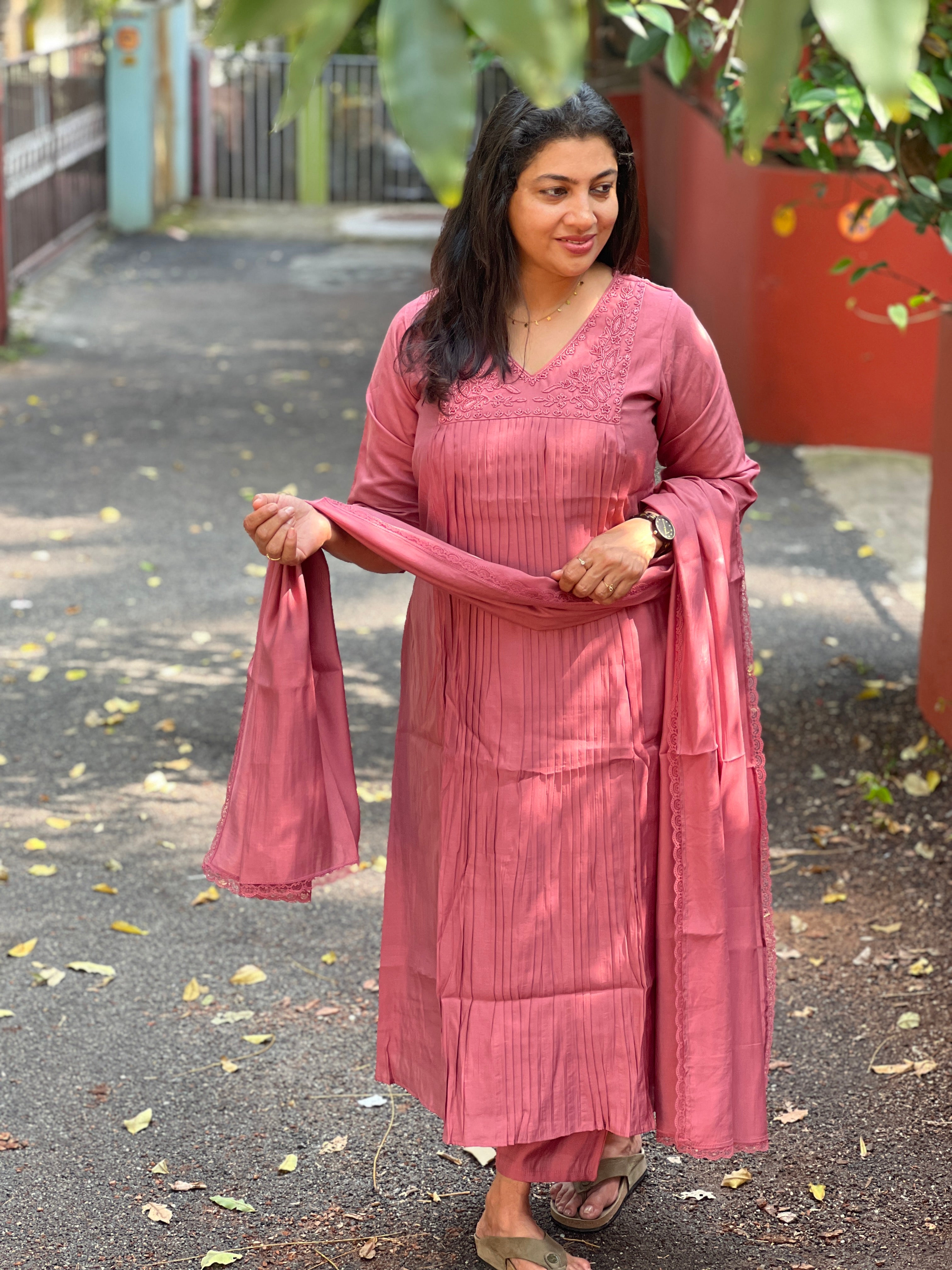 Sugar Beads & Thread Embroidered Semi Tussar Kurta Set | SLM133