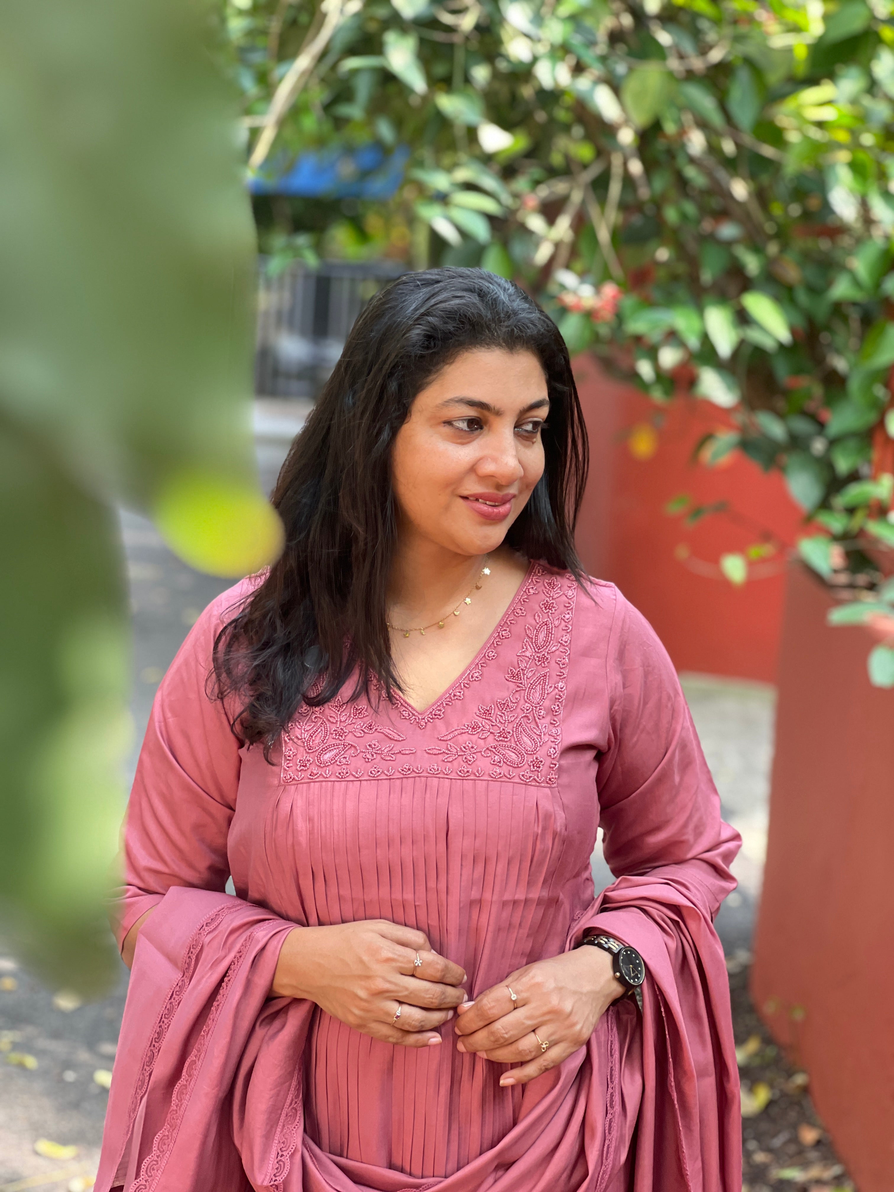 Sugar Beads & Thread Embroidered Semi Tussar Kurta Set | SLM133