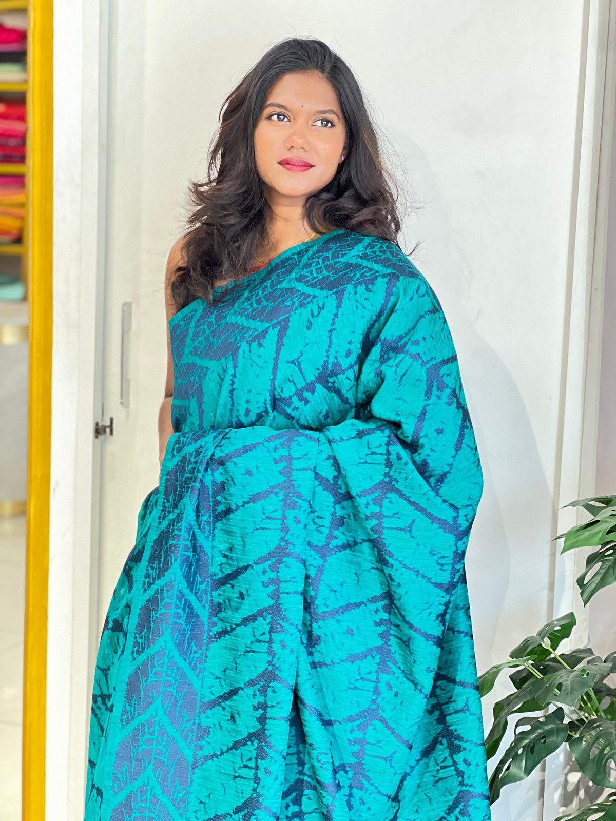 Abstract Pattern Semi Jute Saree | YNG1636
