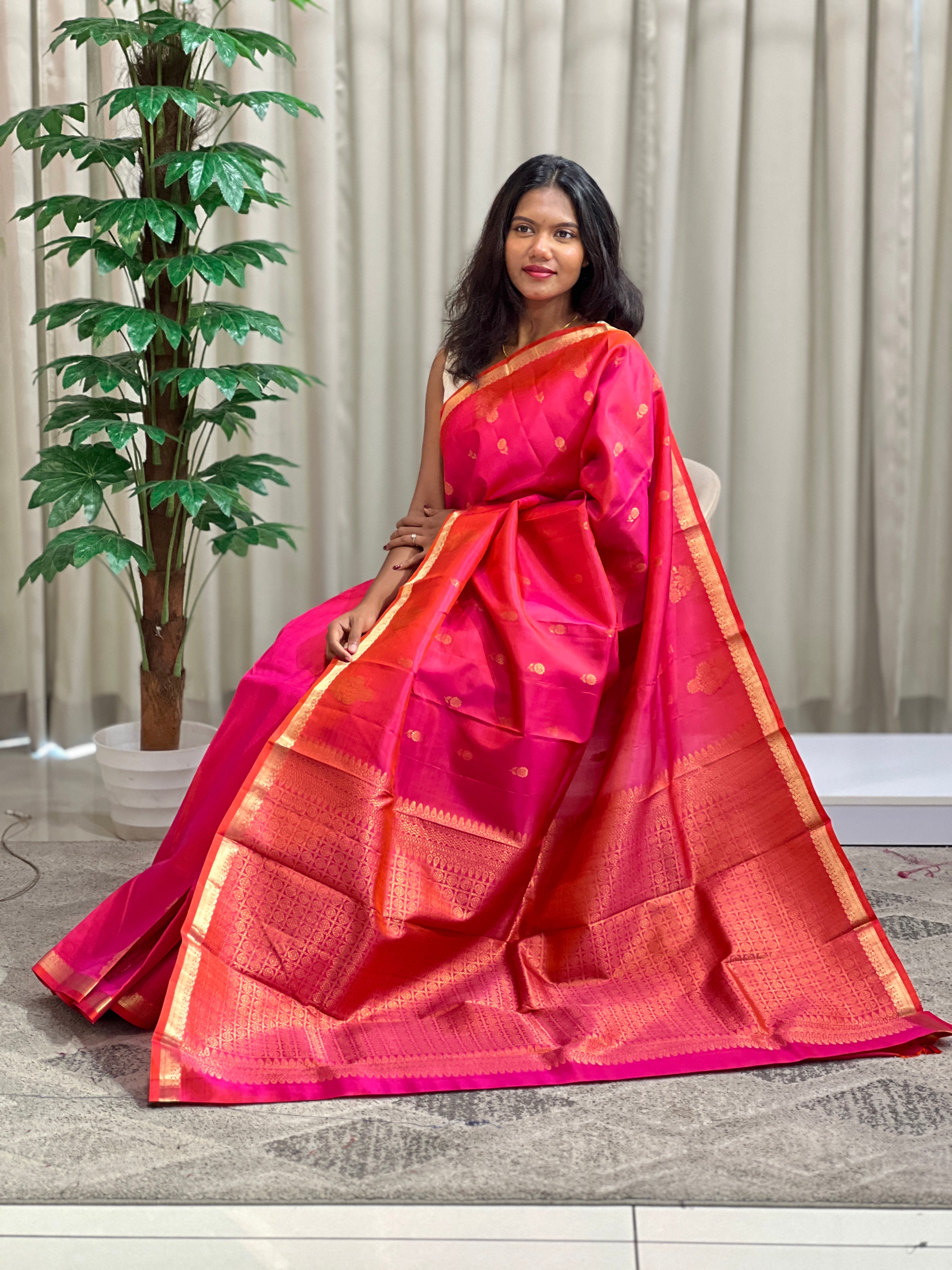 Floral Buta Woven Soft Silk Saree | SMT131
