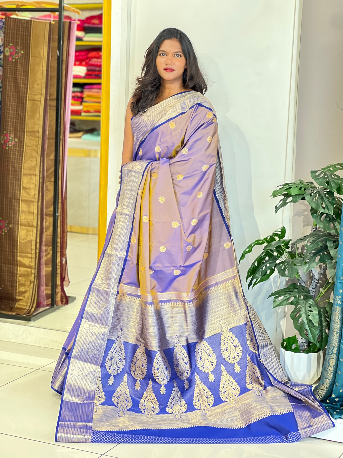 Buta Pattern Semi Soft Silk Saree | RVS160