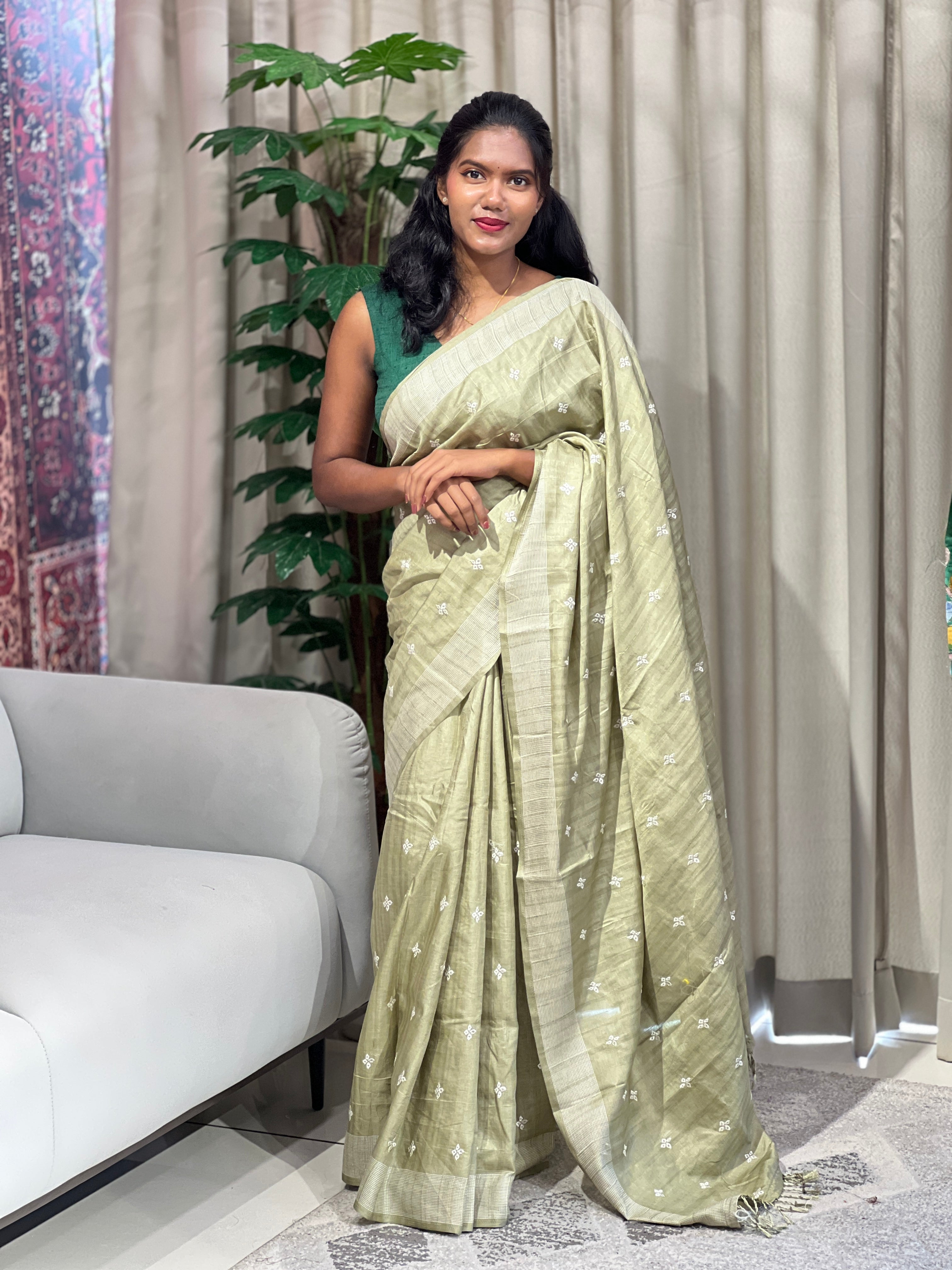 Floral Embroidery Detailed Semi Tussar Saree | SUN738