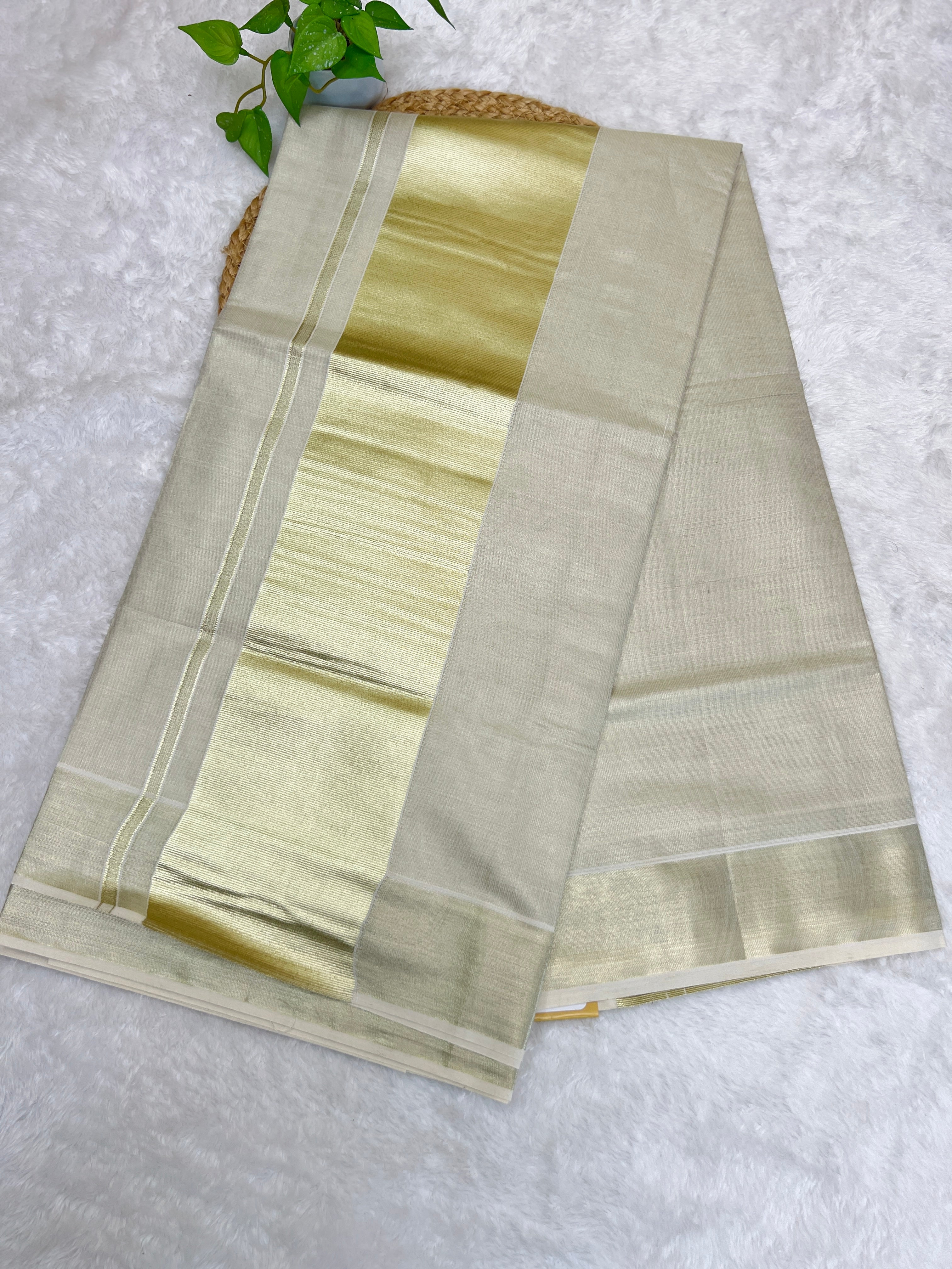 Kasavu Border Detailed Tissue Saree | GAT320