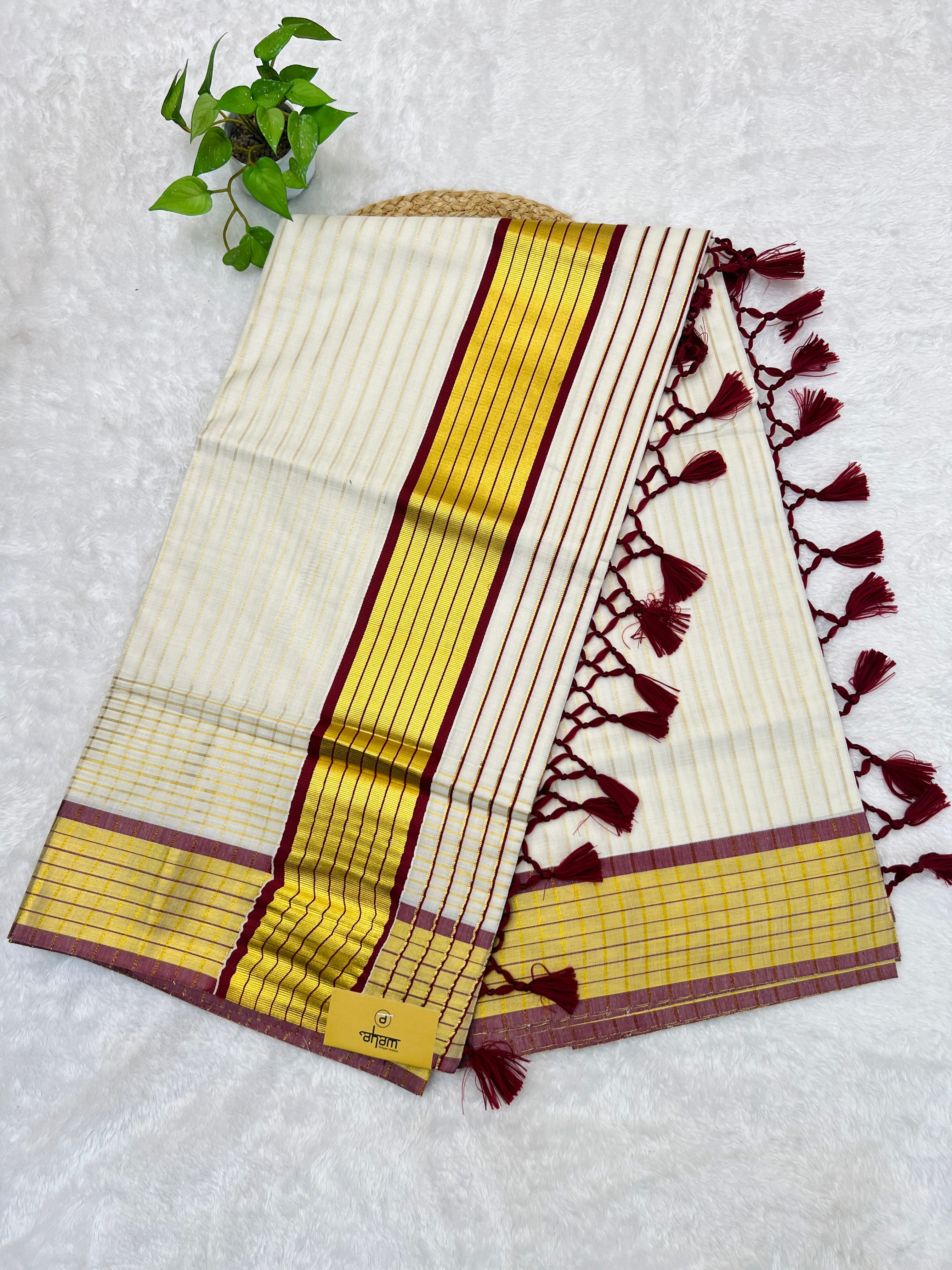 Stripe Weaving Patterned Kerala Cotton Saree | GAT315