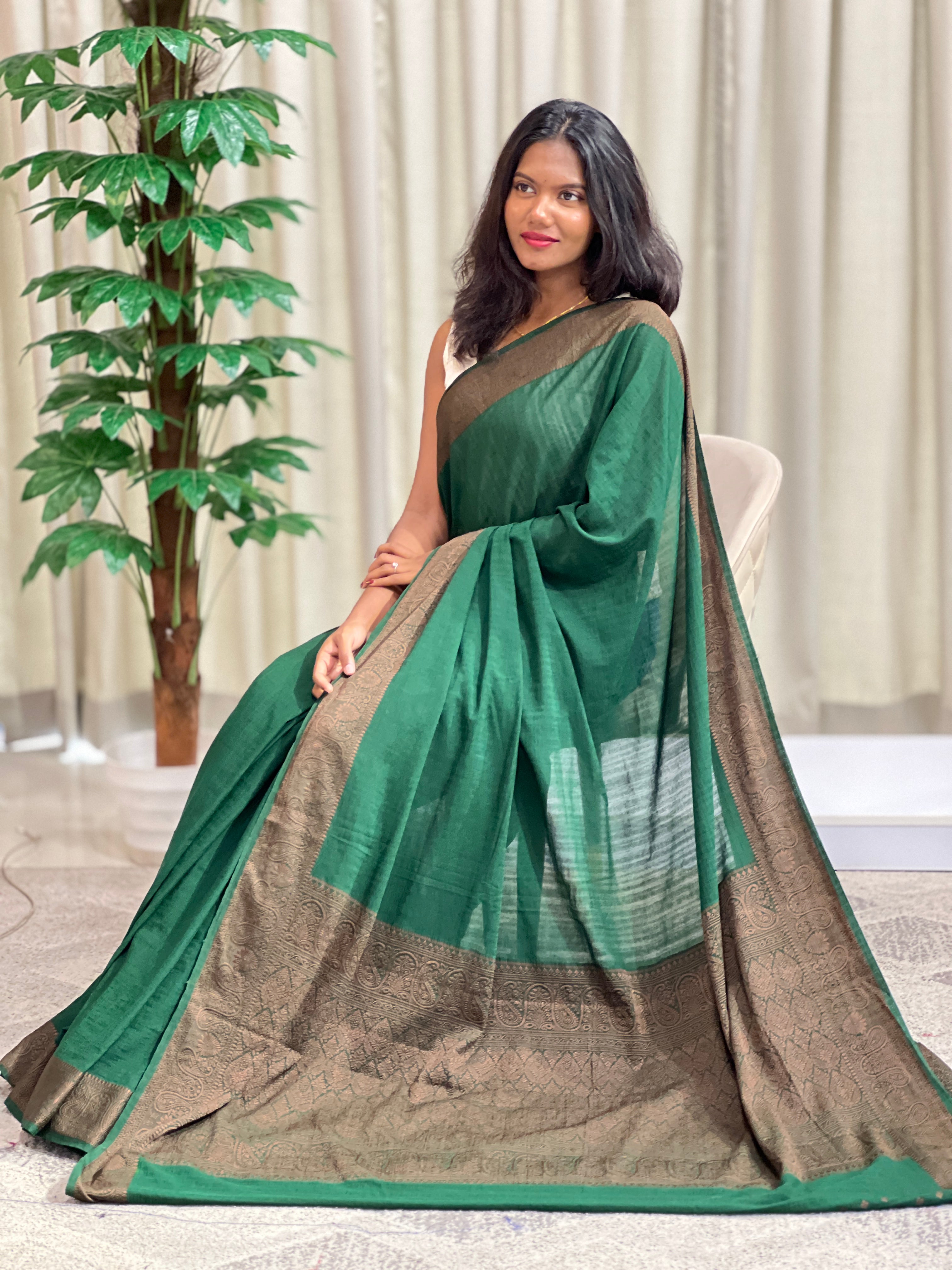 Antique Color Thread Woven Tussar Georgette Banarasi Saree | YNG1266