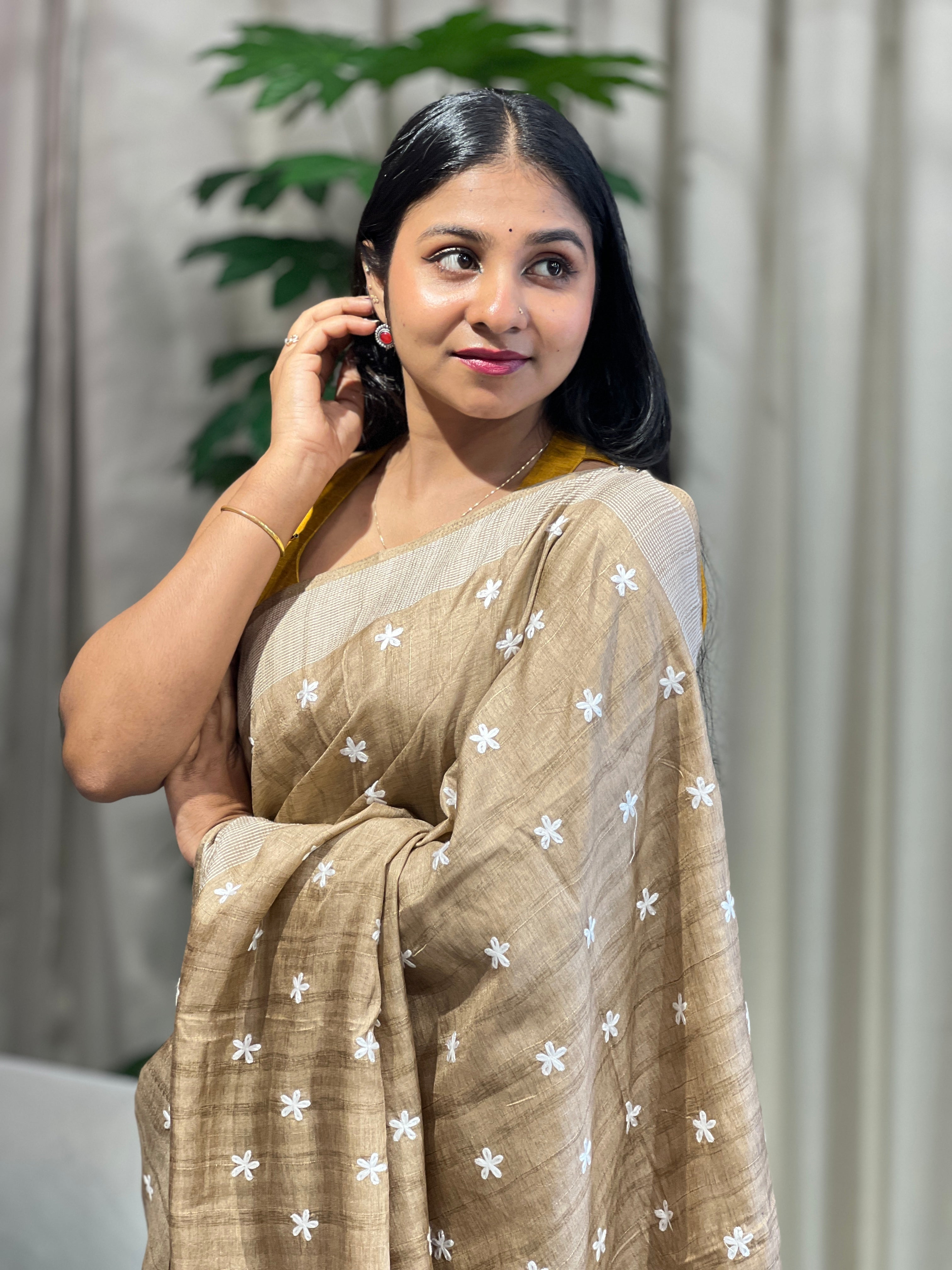 Floral Embroidery Detailed Semi Tussar Saree | SUN716