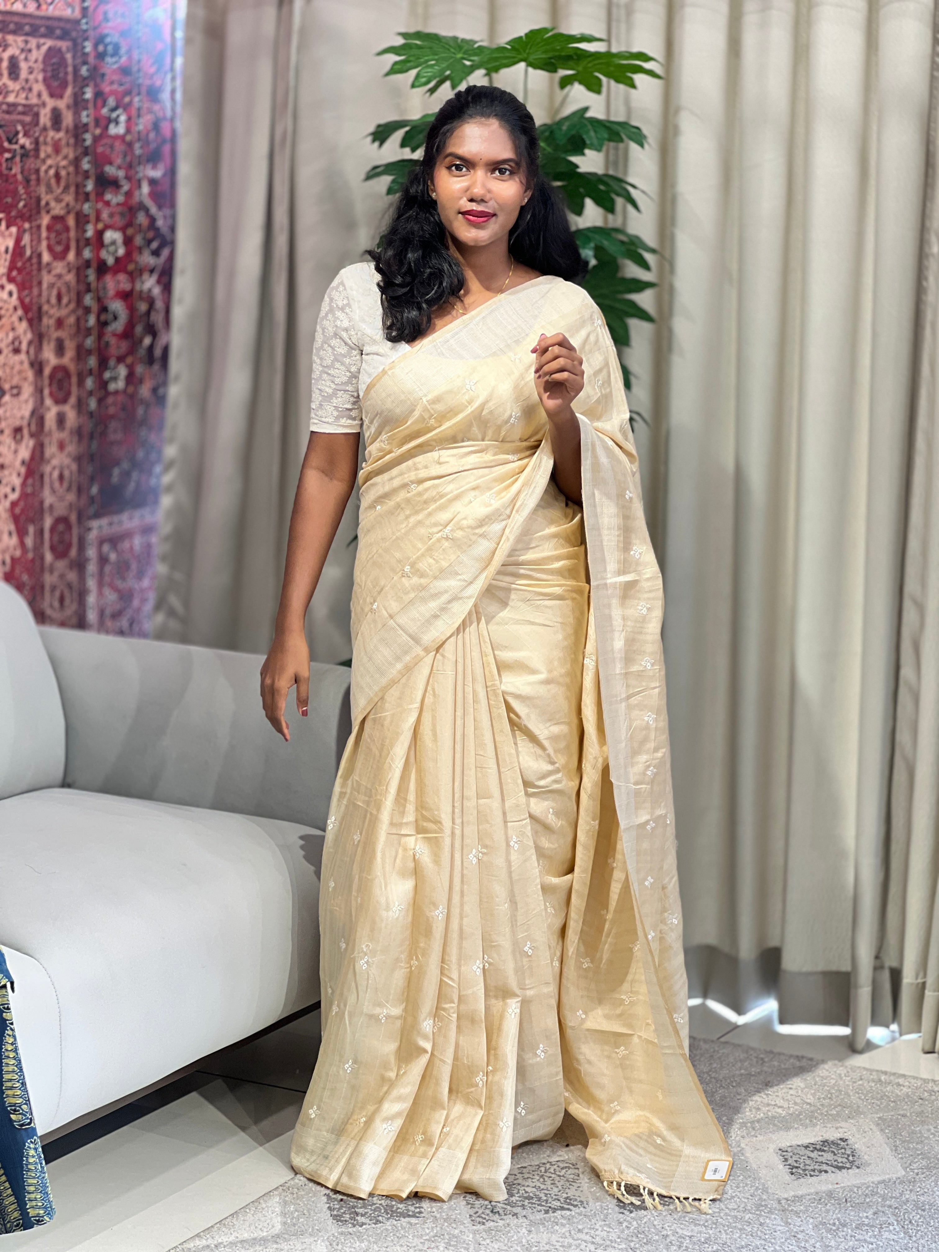 Floral Embroidery Detailed Semi Tussar Saree | SUN733