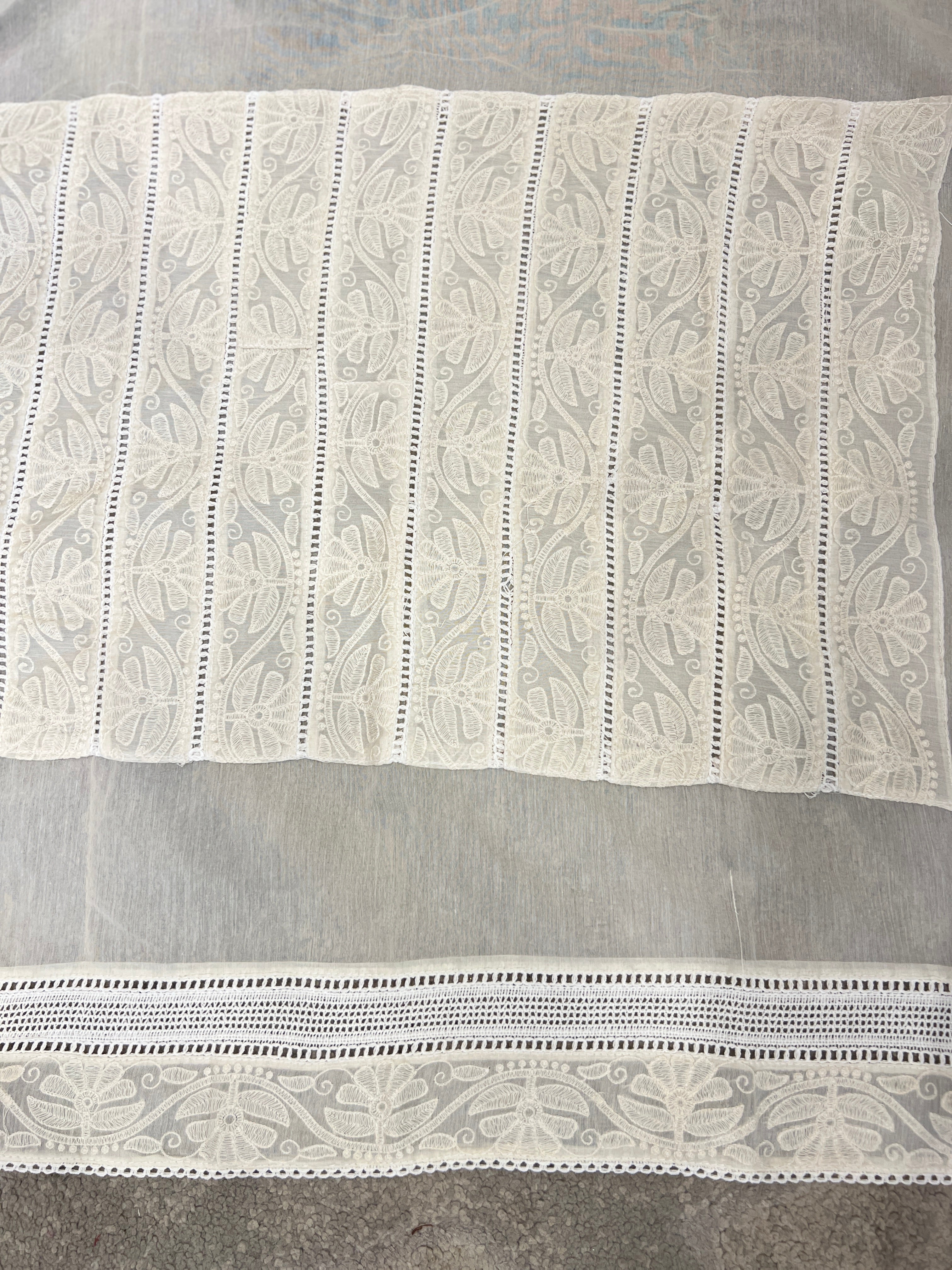 Jacquard Woven Buti Kora Cotton Saree | MM576