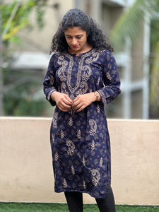 Hand Chikankari Rayon Kurta | SRC152