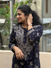 Hand Chikankari Rayon Kurta | SRC151
