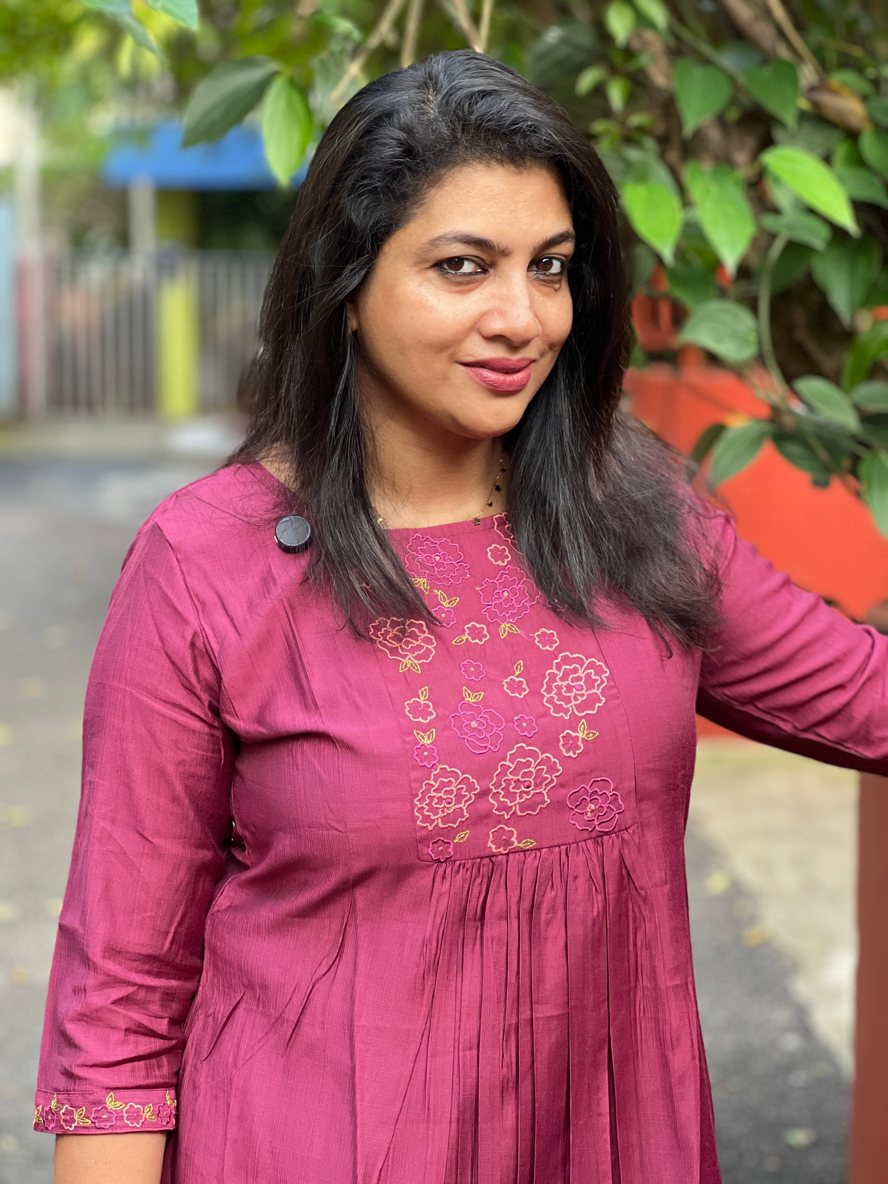 Floral Computerized Embroidered Rayon Cotton Kurta | VSI132