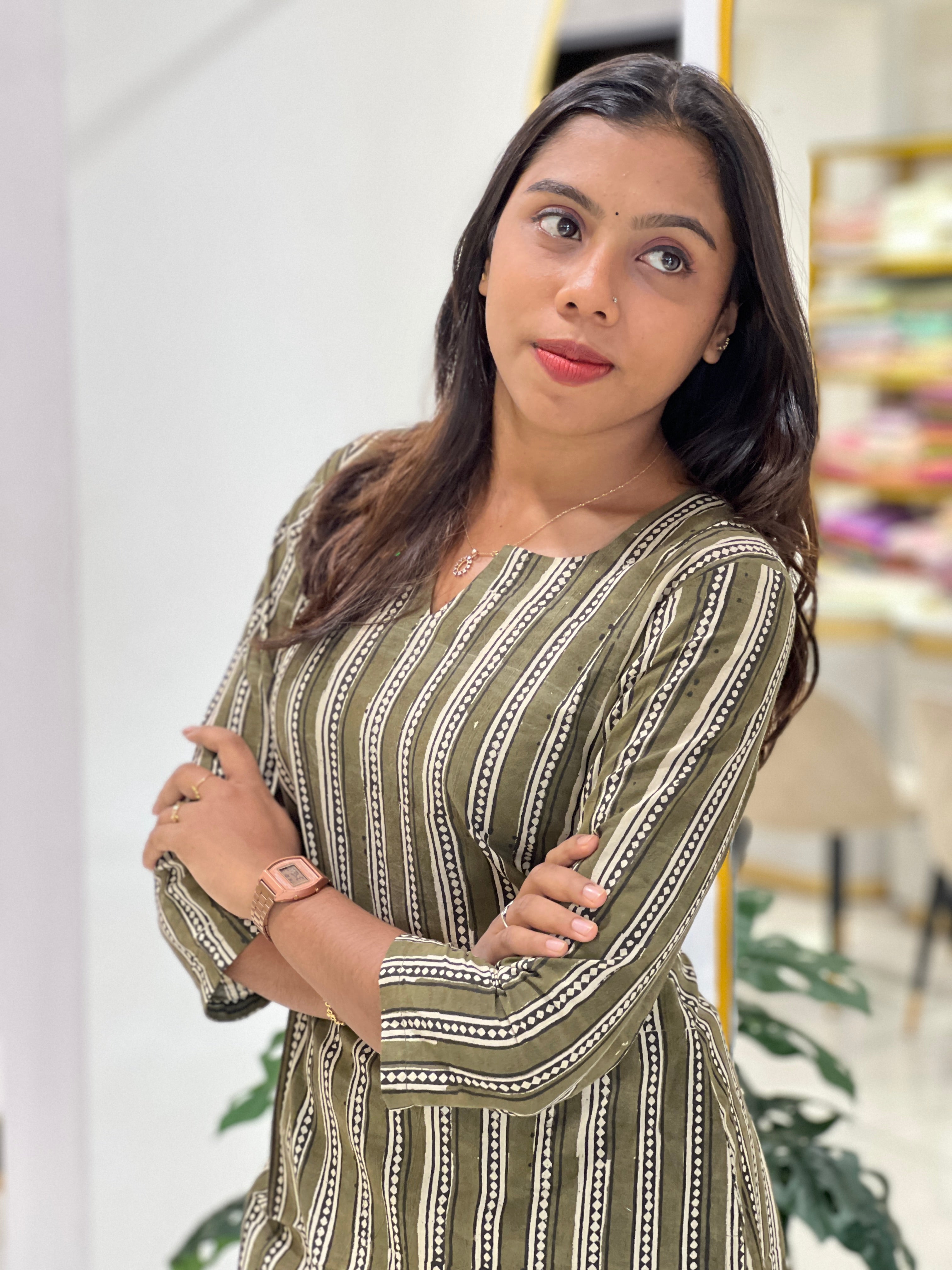 Stripes Printed Cotton Kurta Set | DNT853