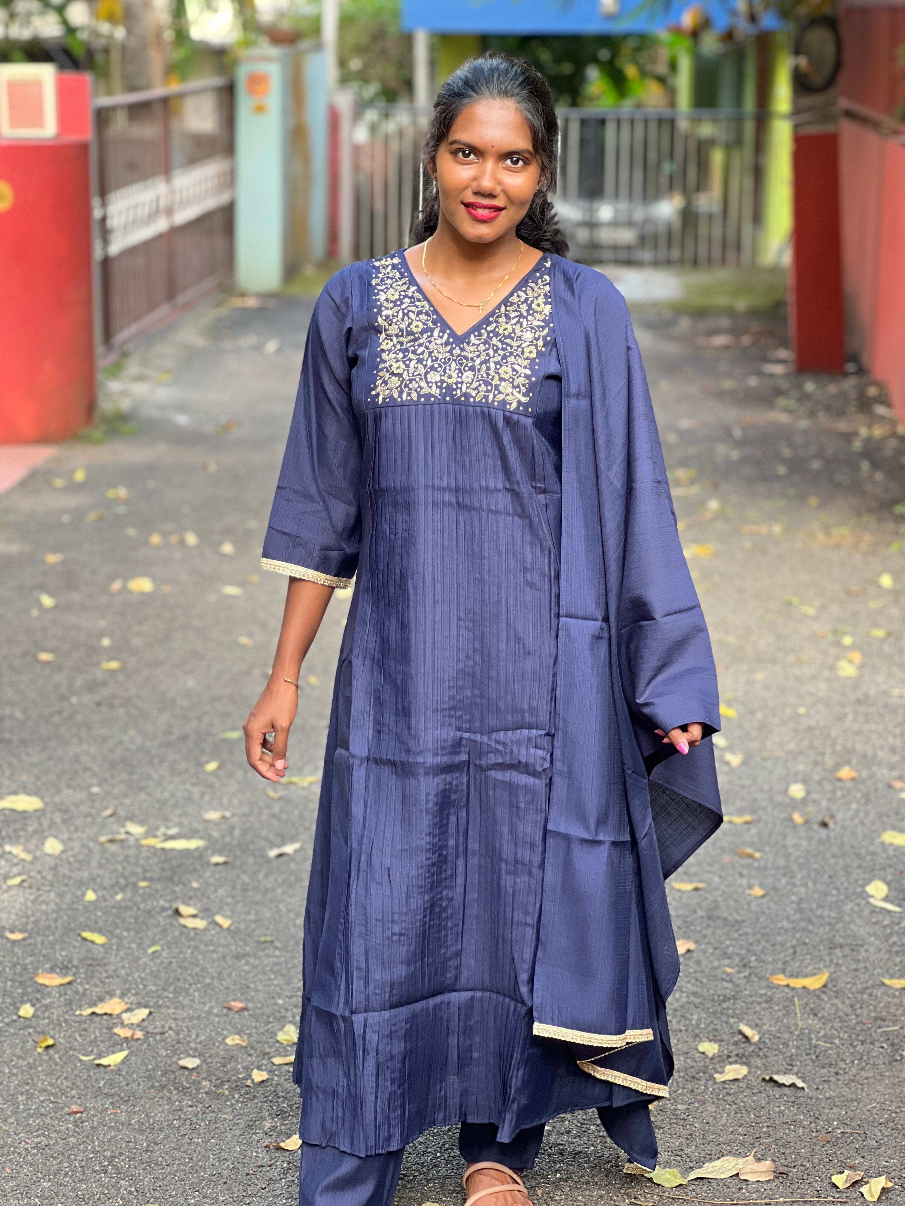 Hand Work Detailed Semi Silk Kurta Set | SLM128