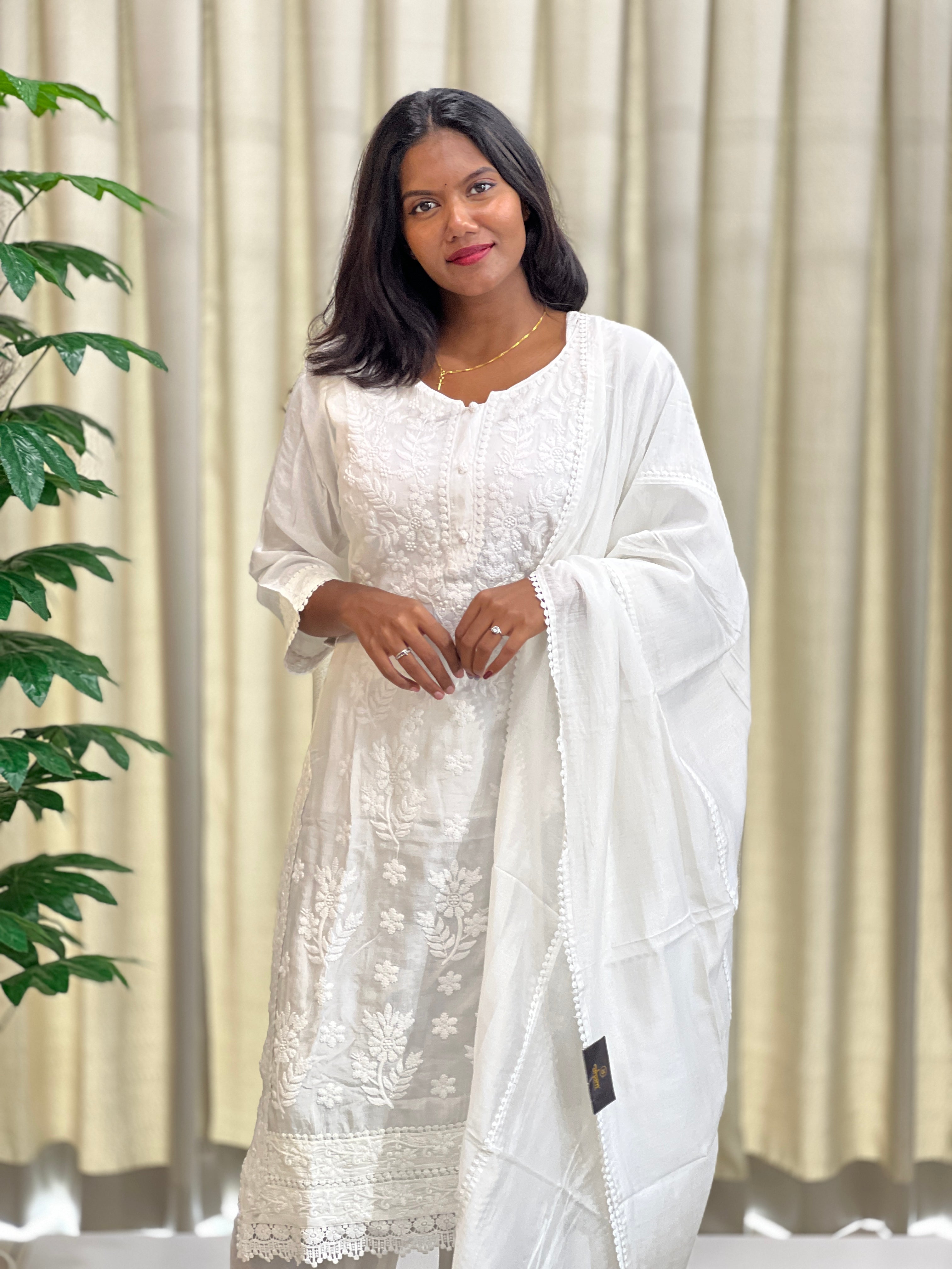 Chikankari Embroidery Mul Cotton Kurta Set | PGI120