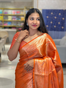 Golden Zari Weaved Leaf Patterned Banarasi Silk Saree | NN343