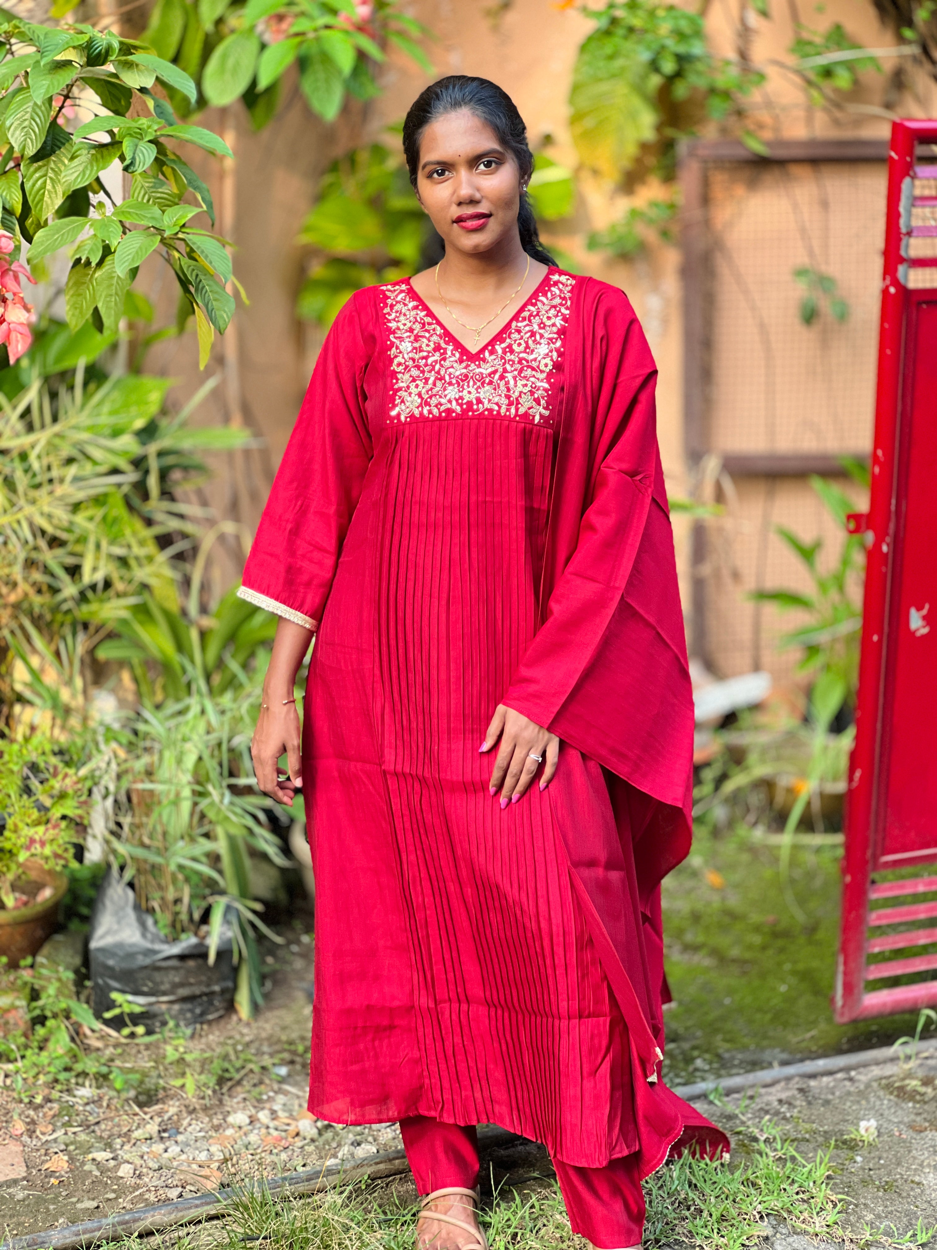 Hand Work Detailed Semi Silk Kurta Set | SLM127