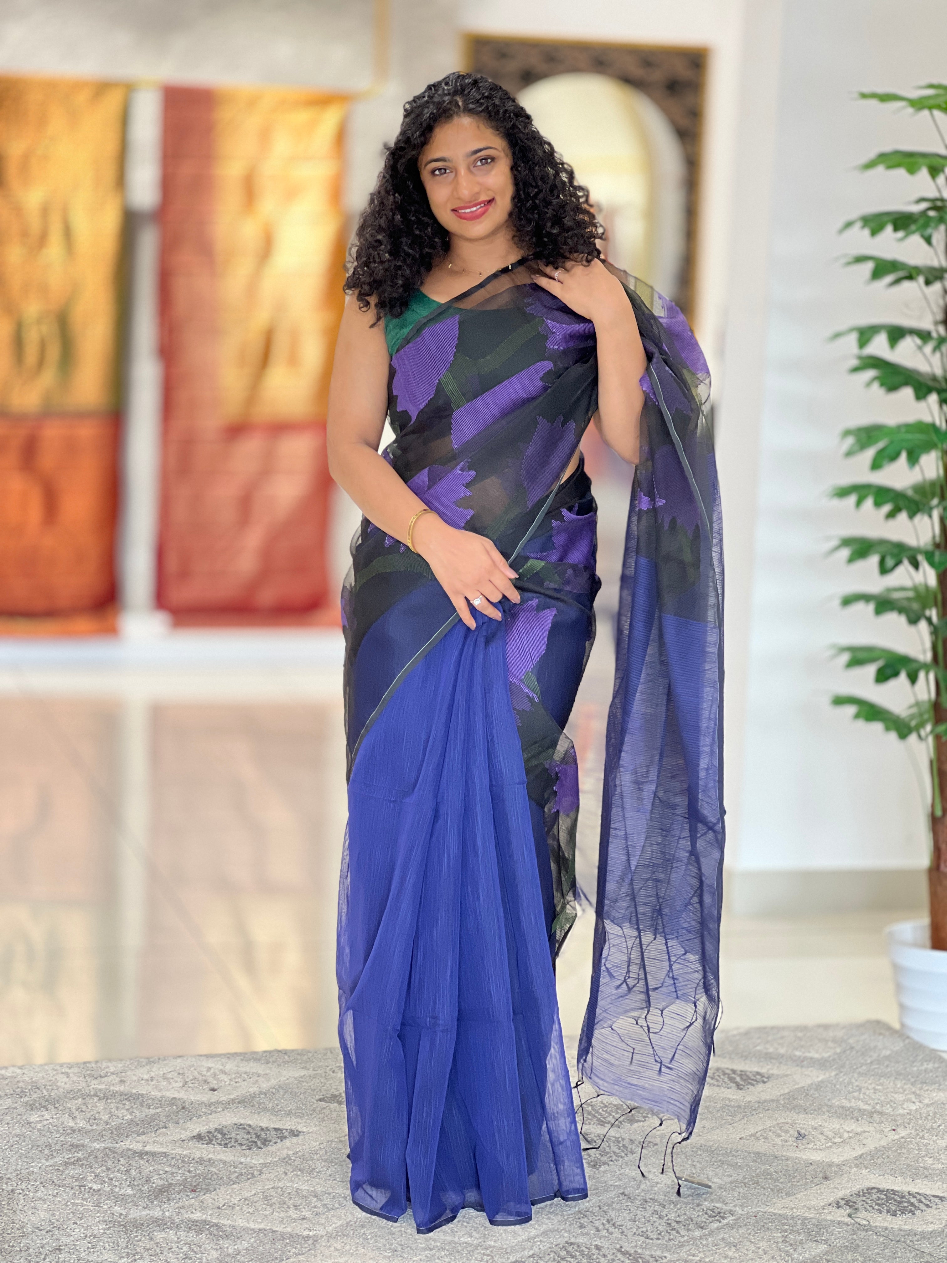 Jamdhani Weaved Kora Organza Saree | AB260