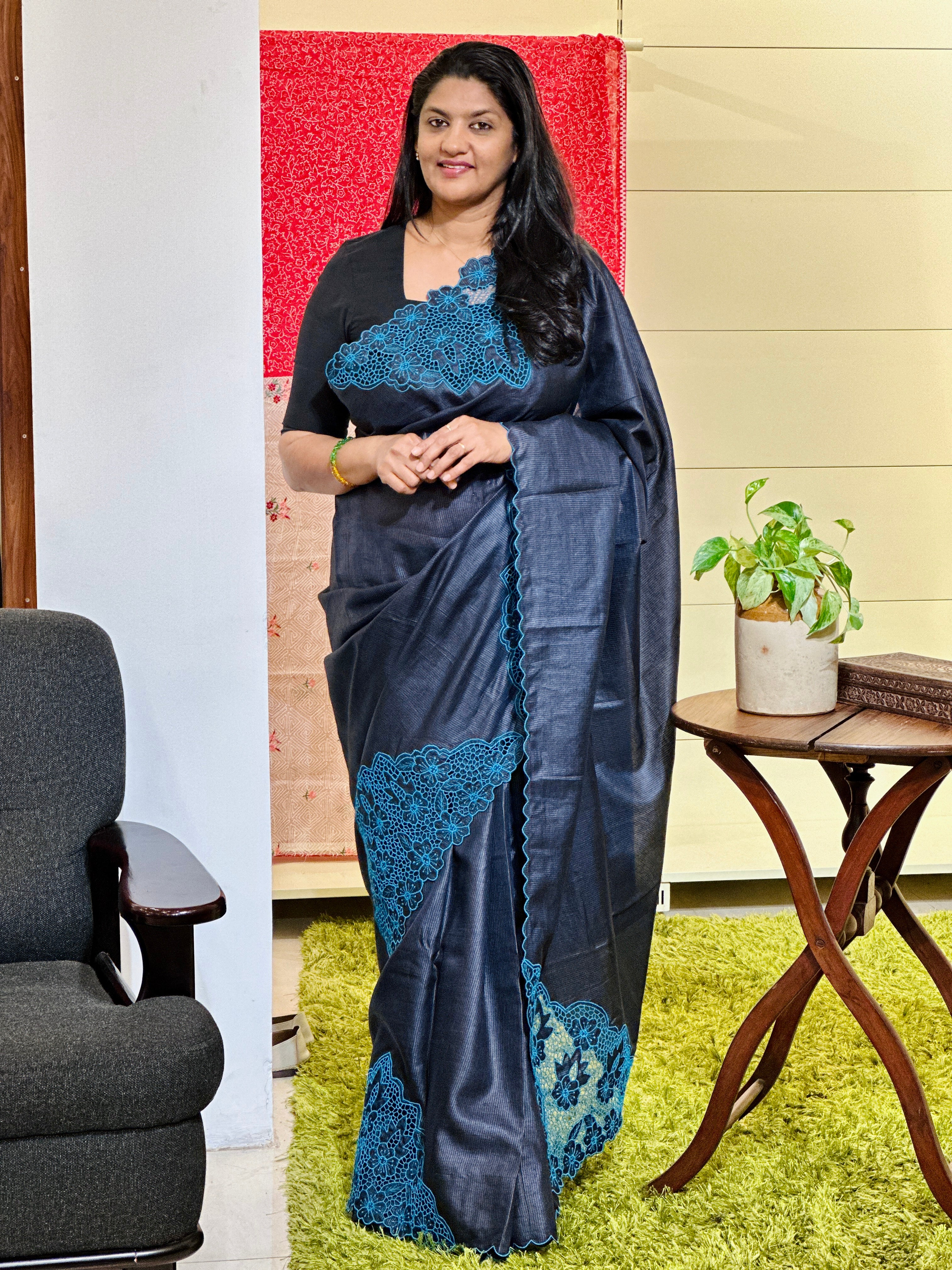 Floral Twine Cut Work Placement Detailed Noil Tussar Saree | TC448