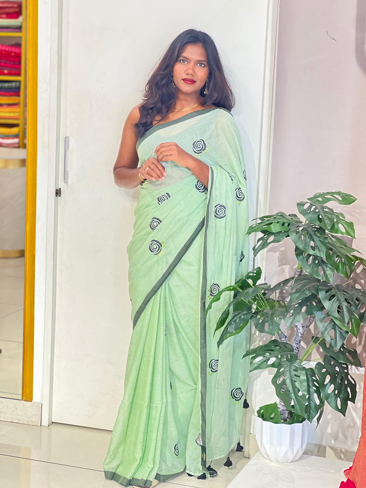 Machine Embroidered Mul Cotton Saree | SA182