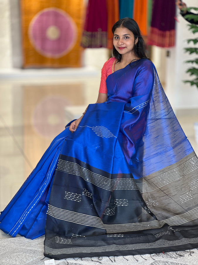 Kesiya Weaved Semi Silk Saree | PD534