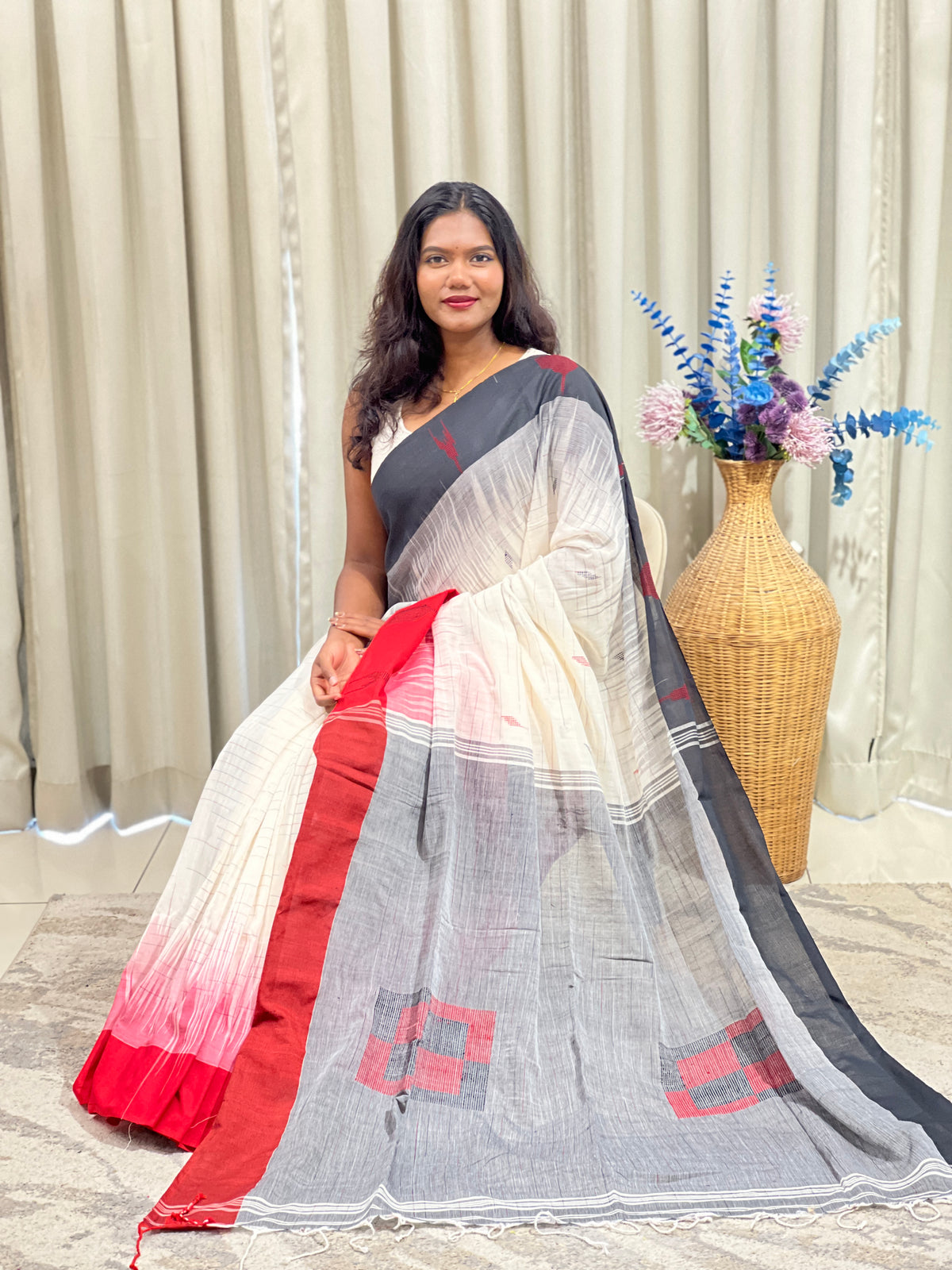Geometric Pattern Cotton Saree | SA186