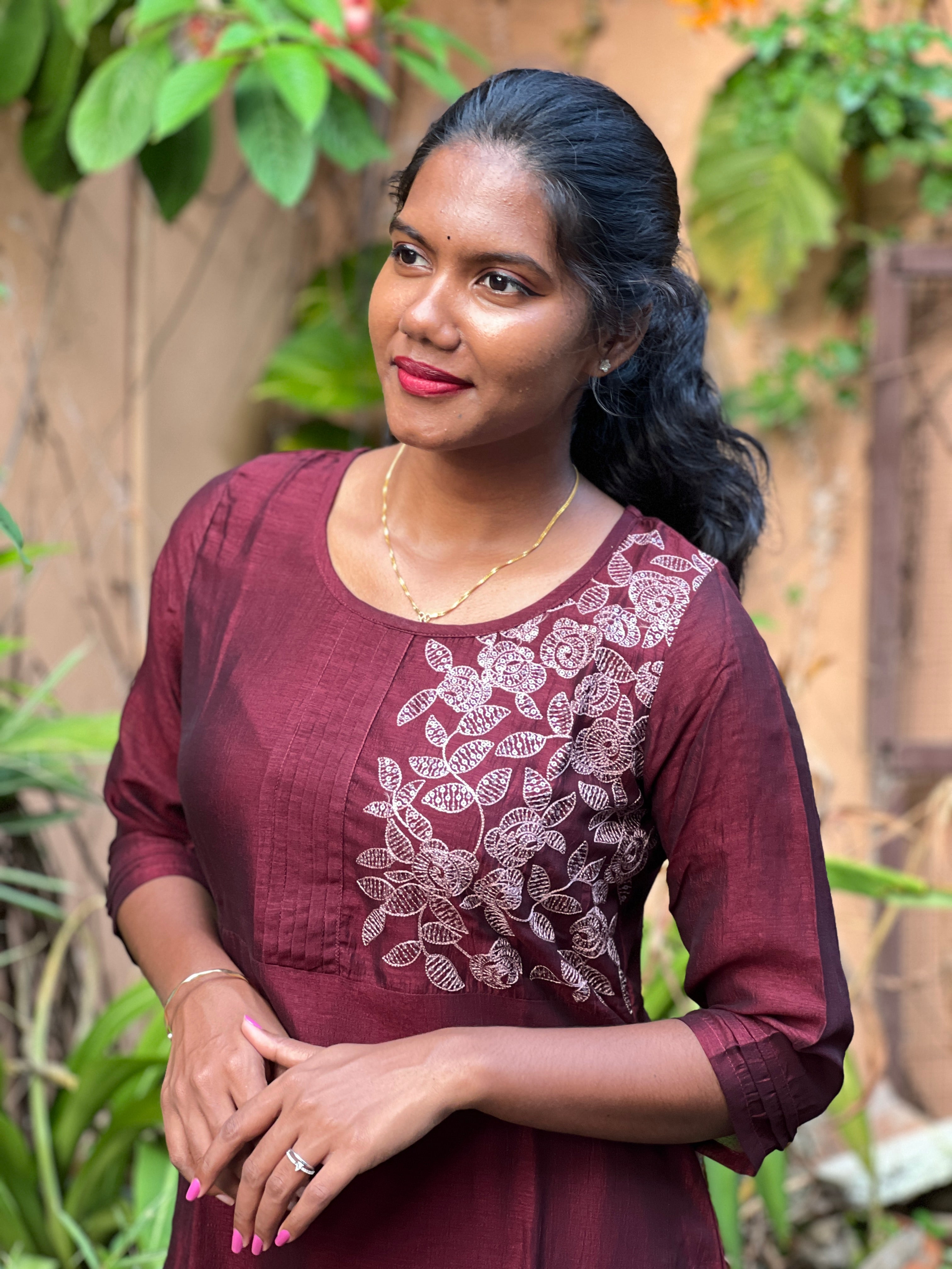 Embroidery With Sequins Detailed Vijithra Silk Kurta | VSI122