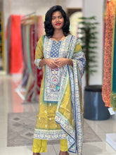 Pakistani Design Muslin Kurta Set | NCF279