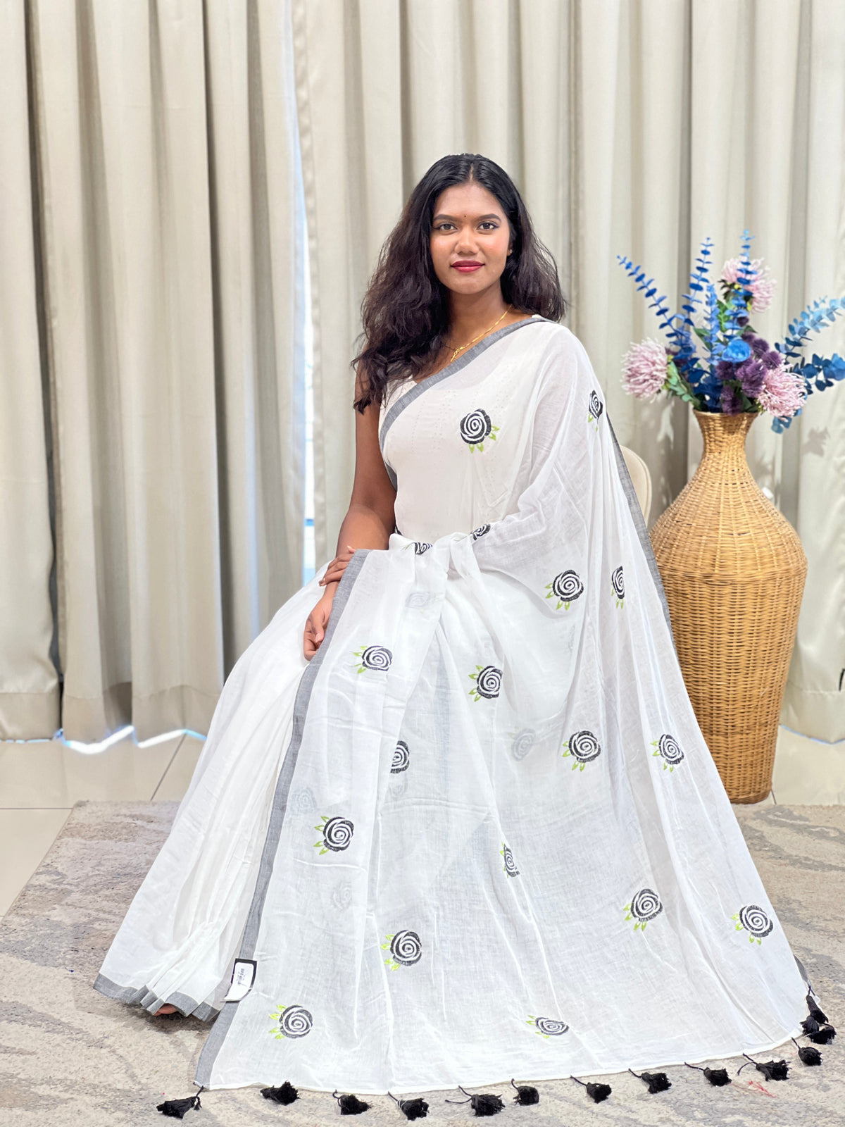 Machine Embroidered Mul Cotton Saree | SA185