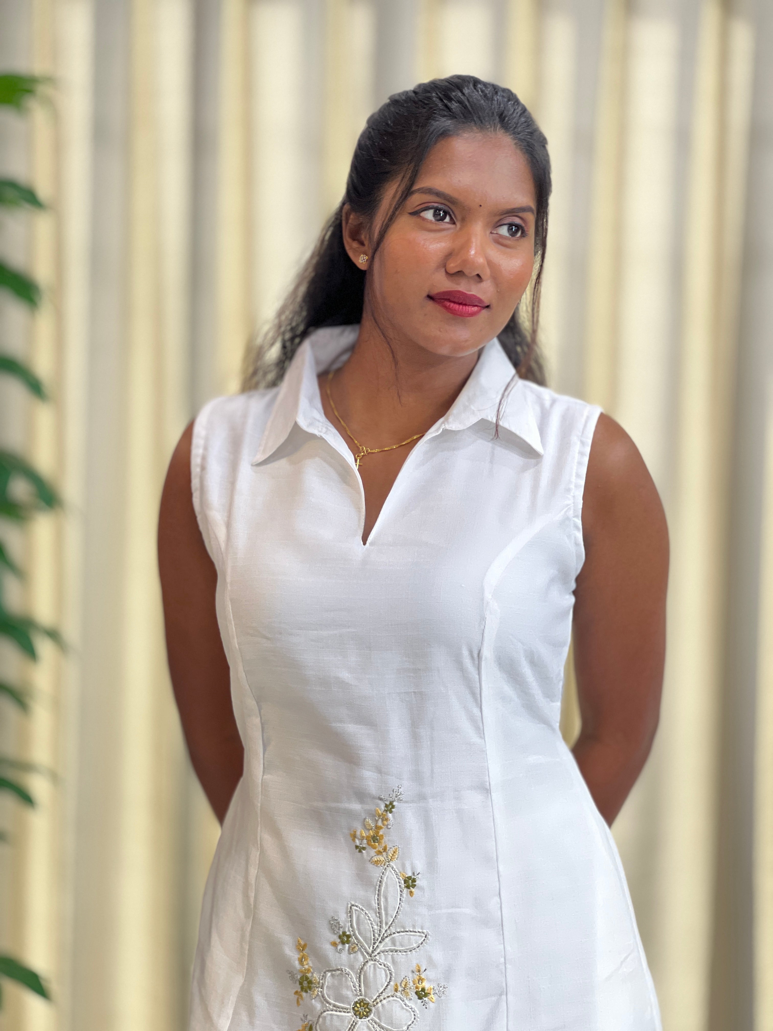 Floral Embroidered Cotton Kurta Set | YV134