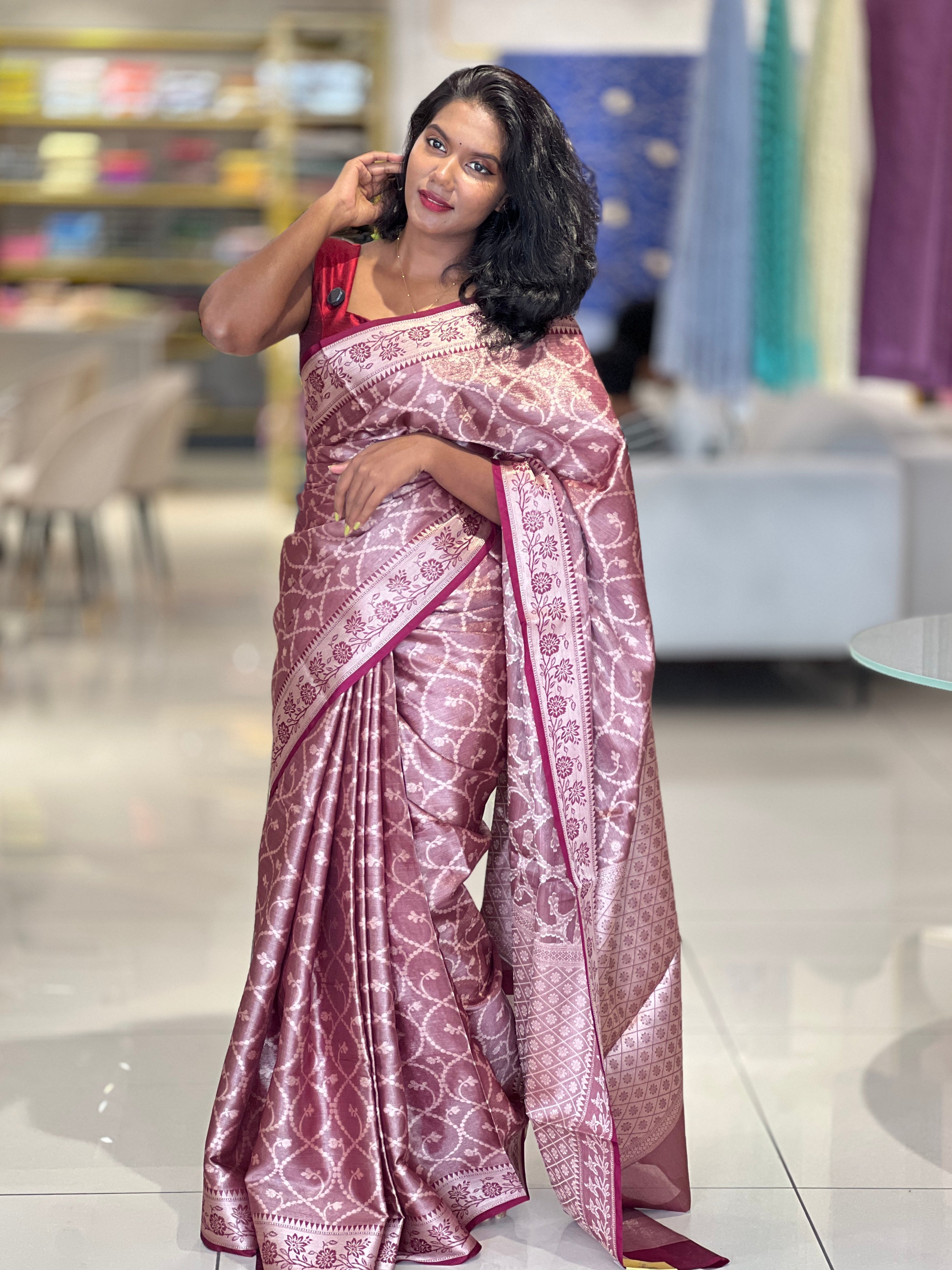 Zari Woven Semi Banarasi Saree | NN362