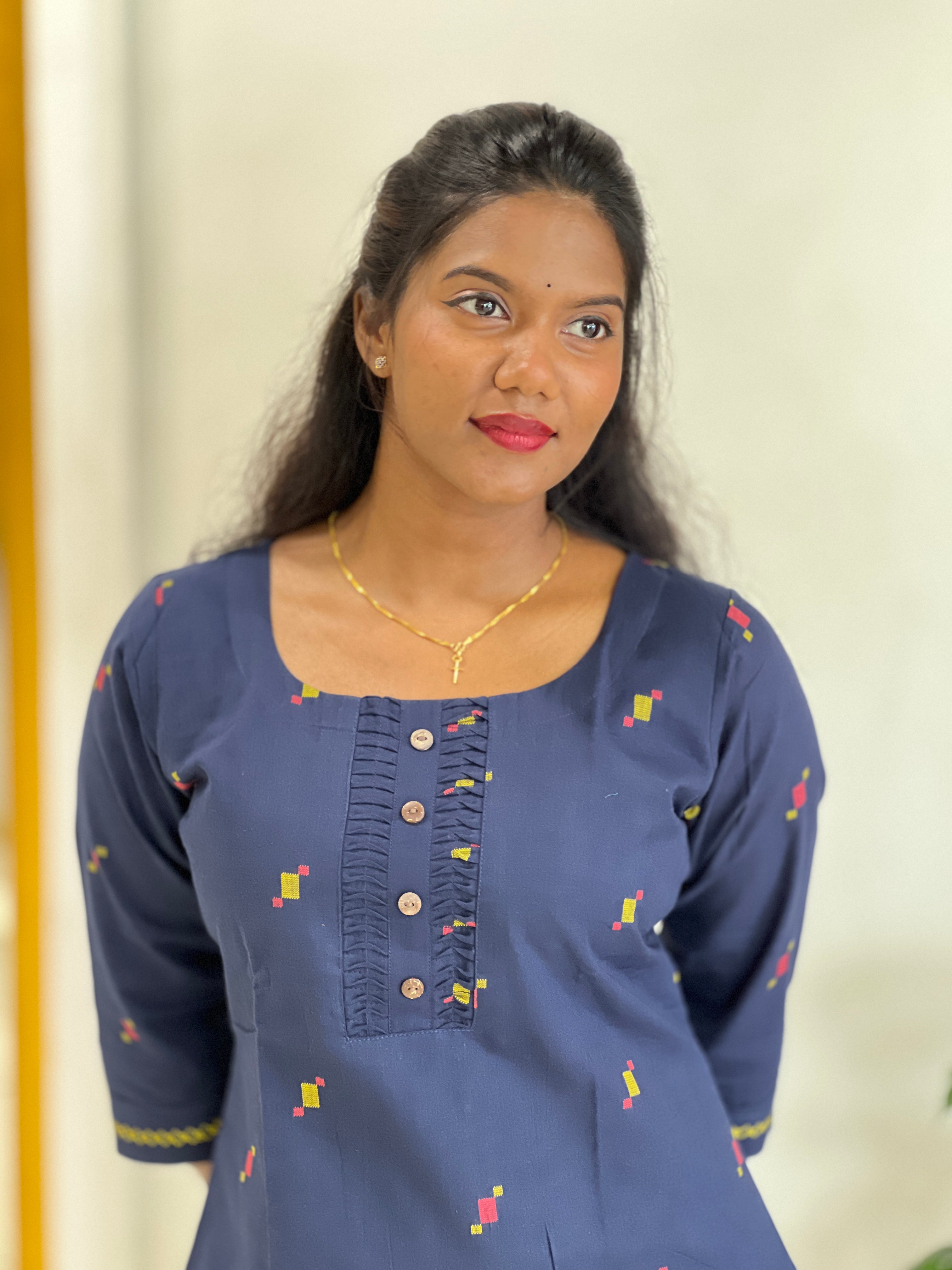 Thread Woven Buta Detailed Cotton Kurta Set | MSN208