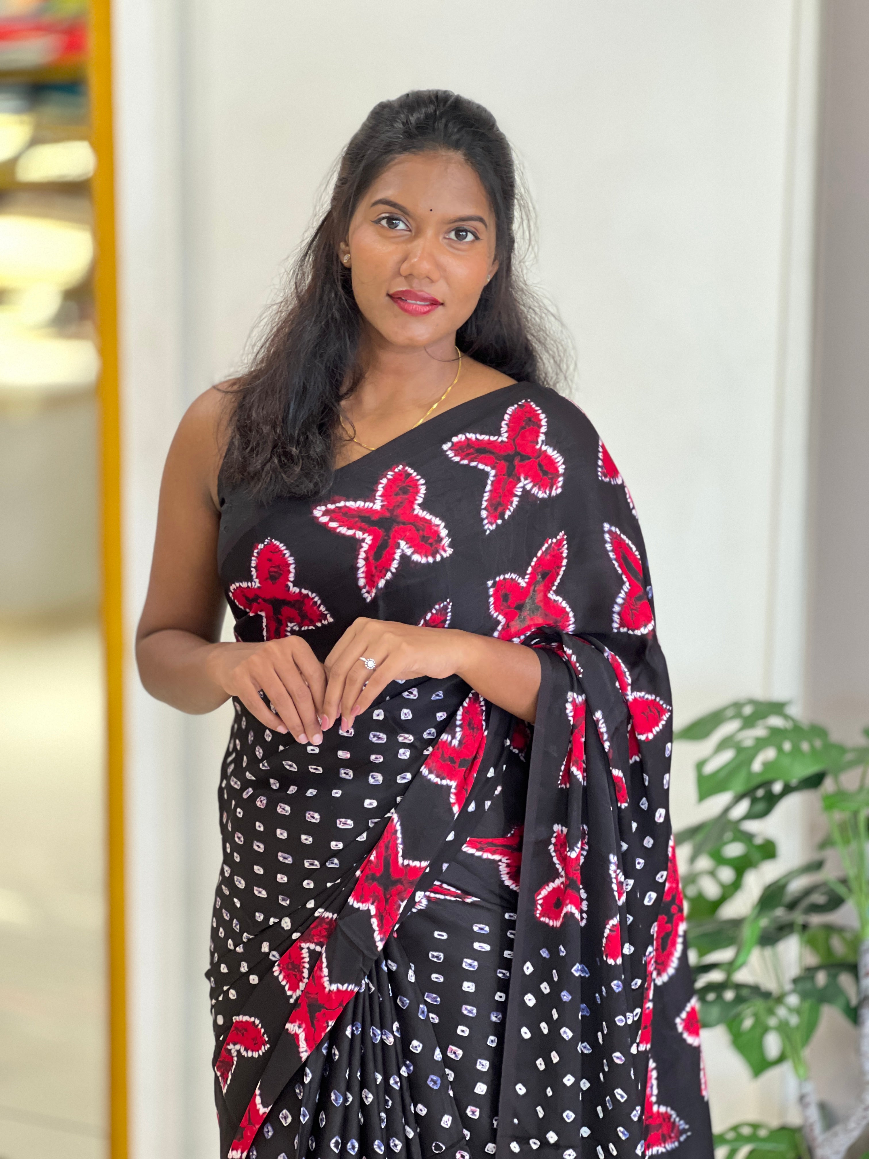 Lagdi Patta With Tie $ Dye Detailed Modal Silk Saree | MSE104