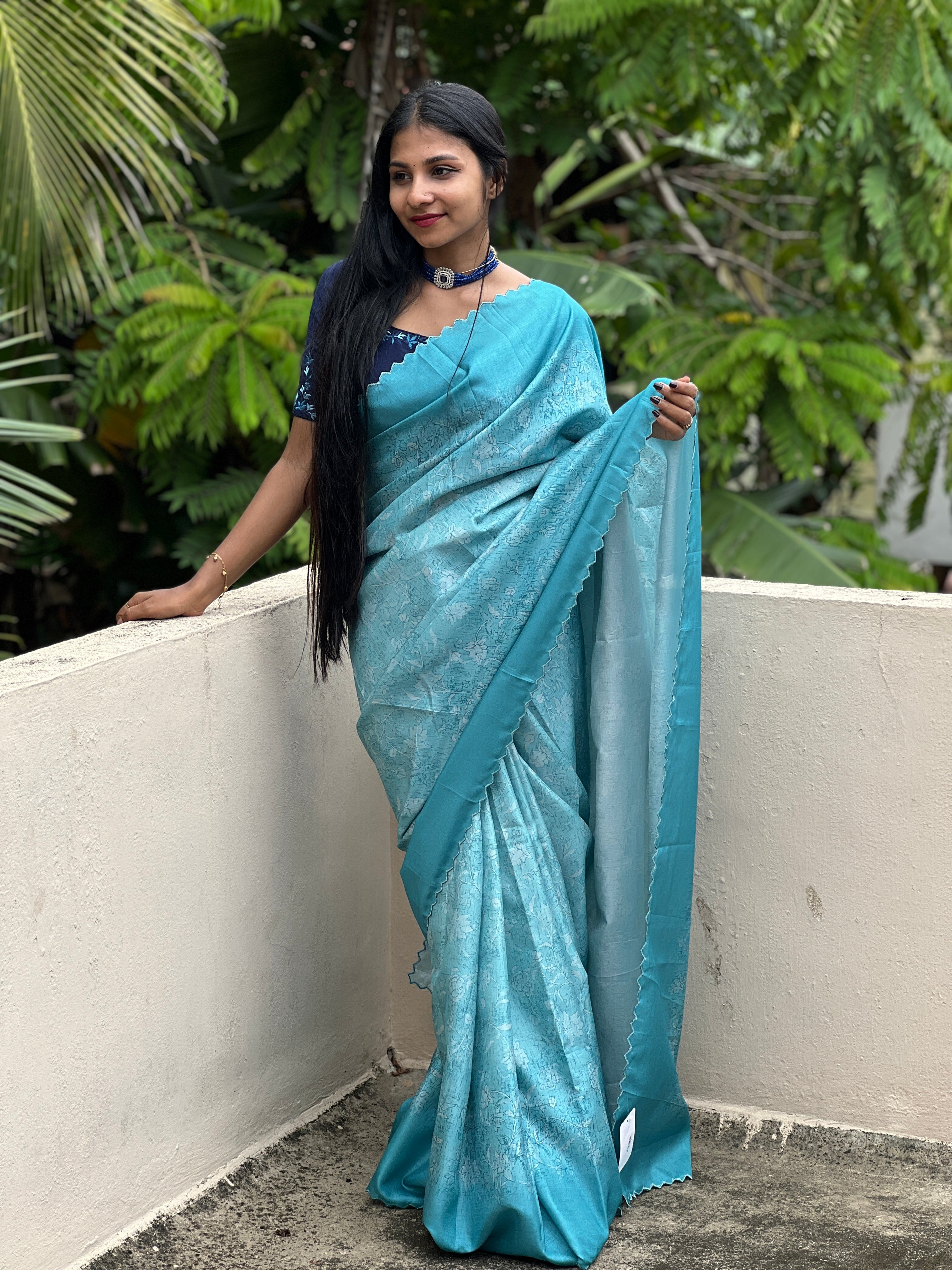 Floral Printed Tussar Finish Saree | SBP178