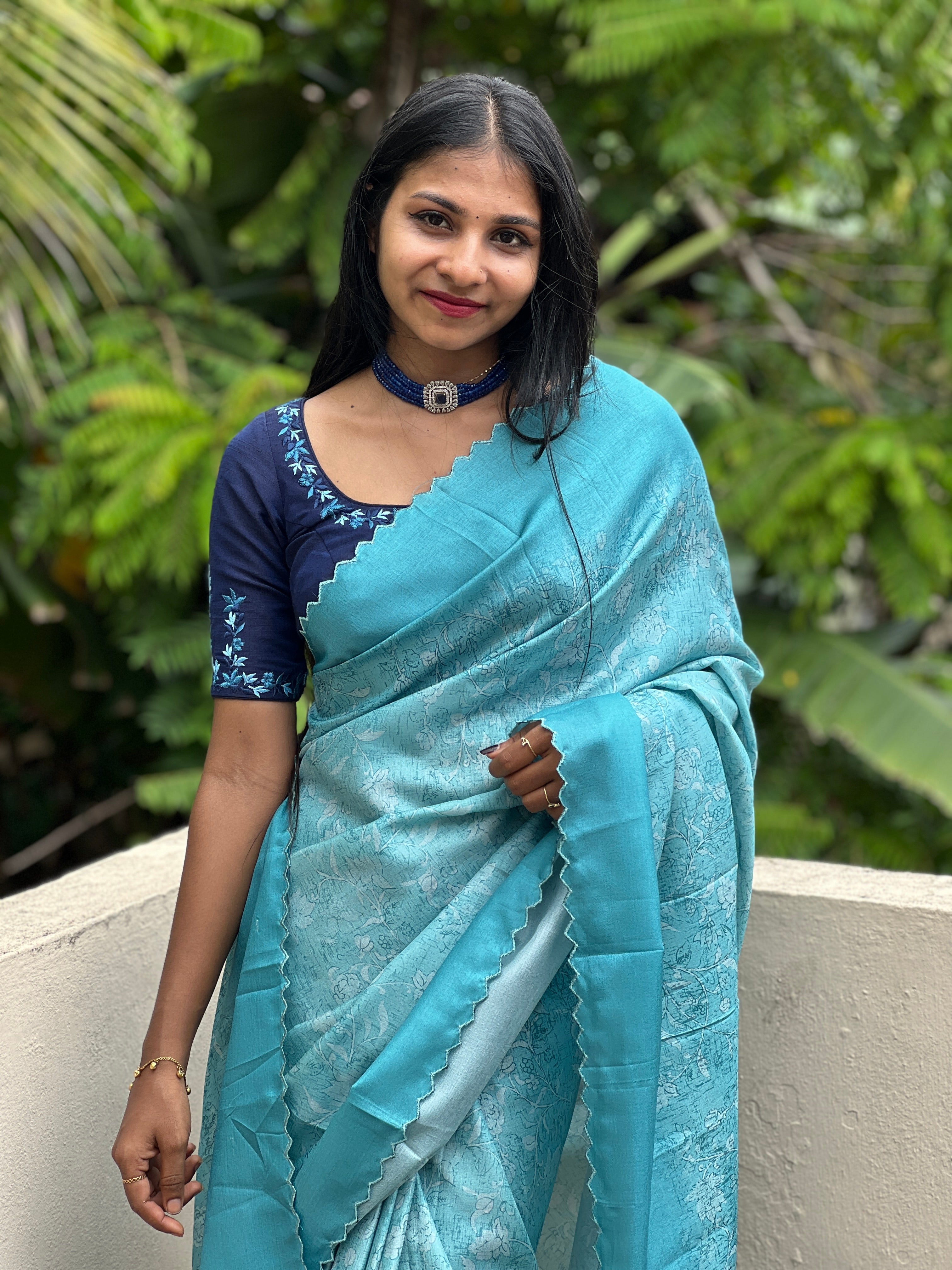 Floral Printed Tussar Finish Saree | SBP178