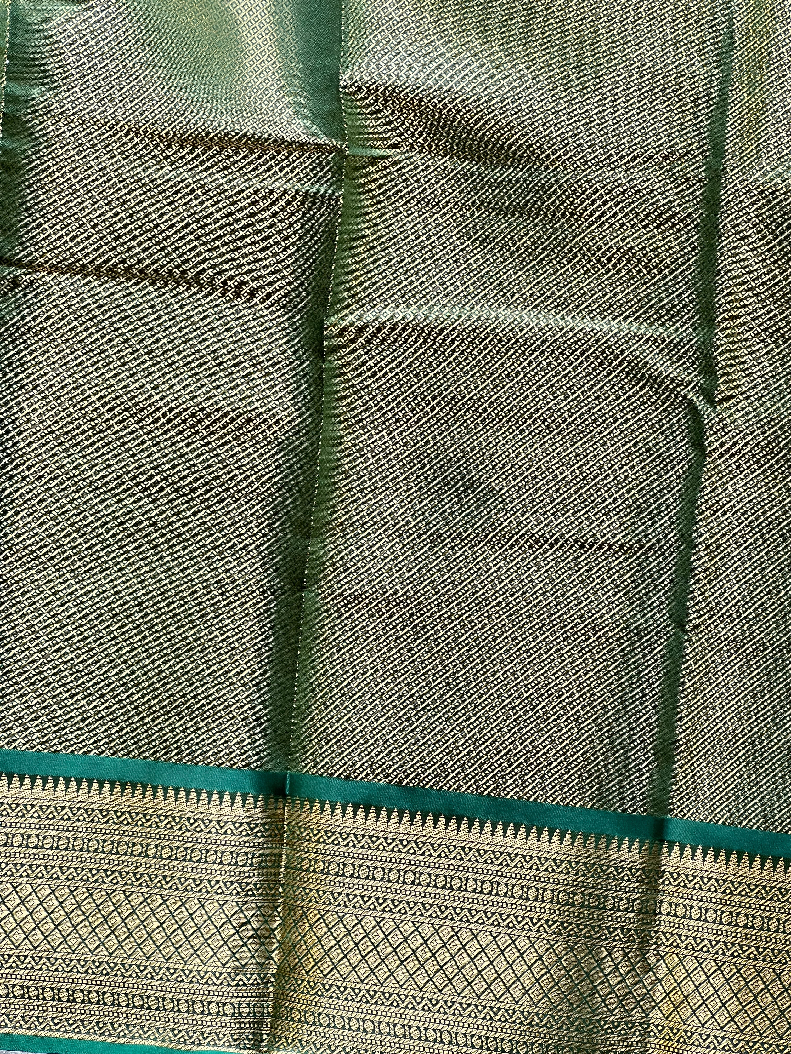Zari Weaving Floral Patterned Semi Silk Saree | KAC190
