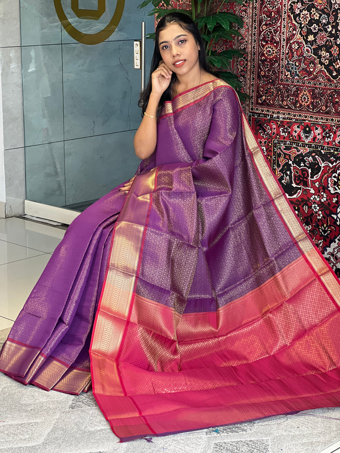 Zari Weaving Floral Patterned Semi Silk Saree | KAC191