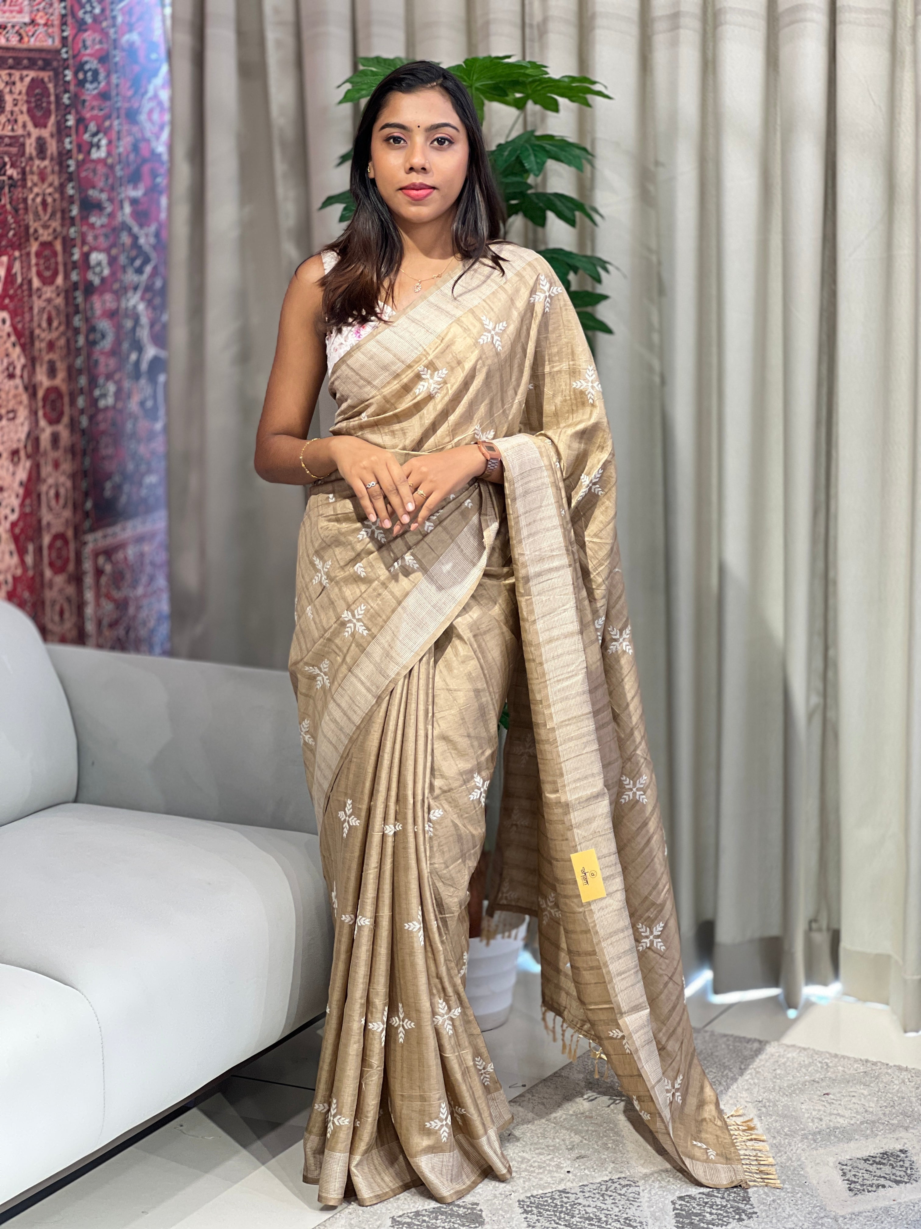 Leaf Patterned Embroidery Detailed Semi Tussar Saree | SUN704
